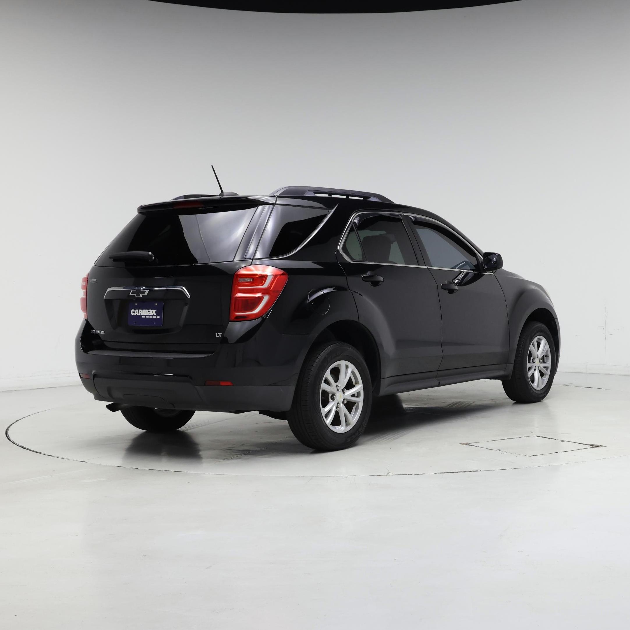 Thumbnail: 2017 Chevrolet Equinox - 8