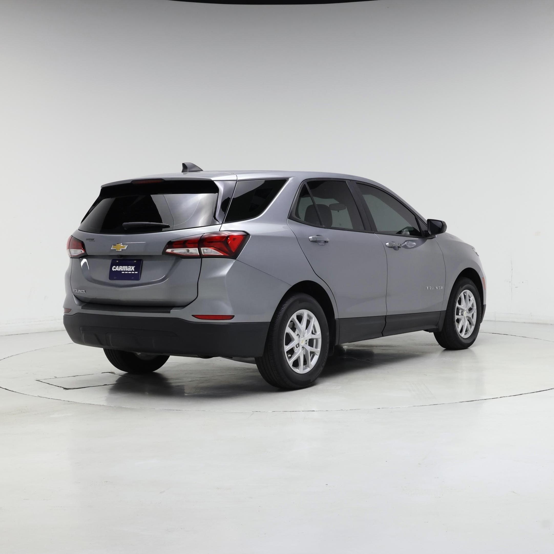 Thumbnail: 2023 Chevrolet Equinox - 8