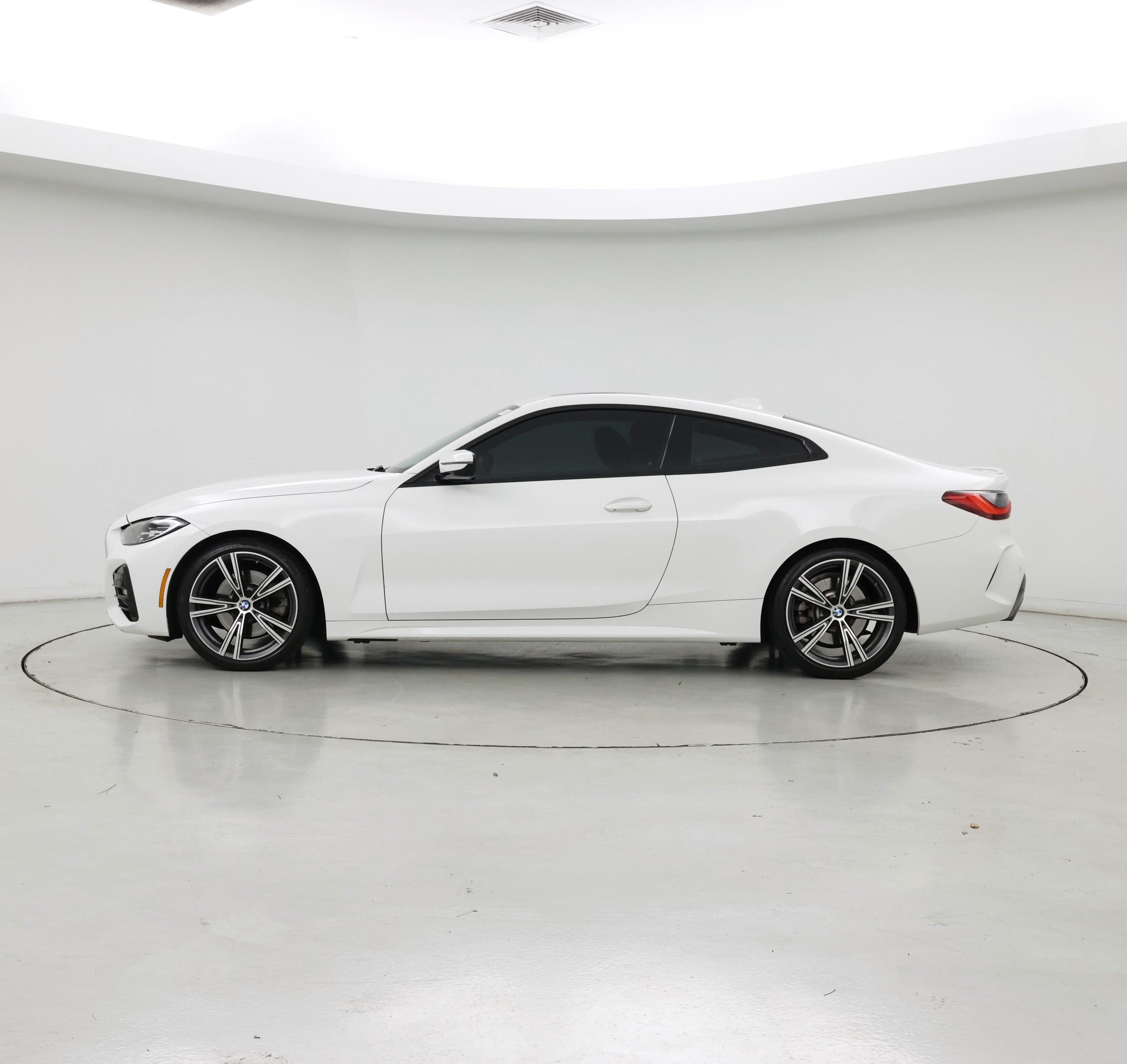 Thumbnail: 2022 BMW 4 Series - 3