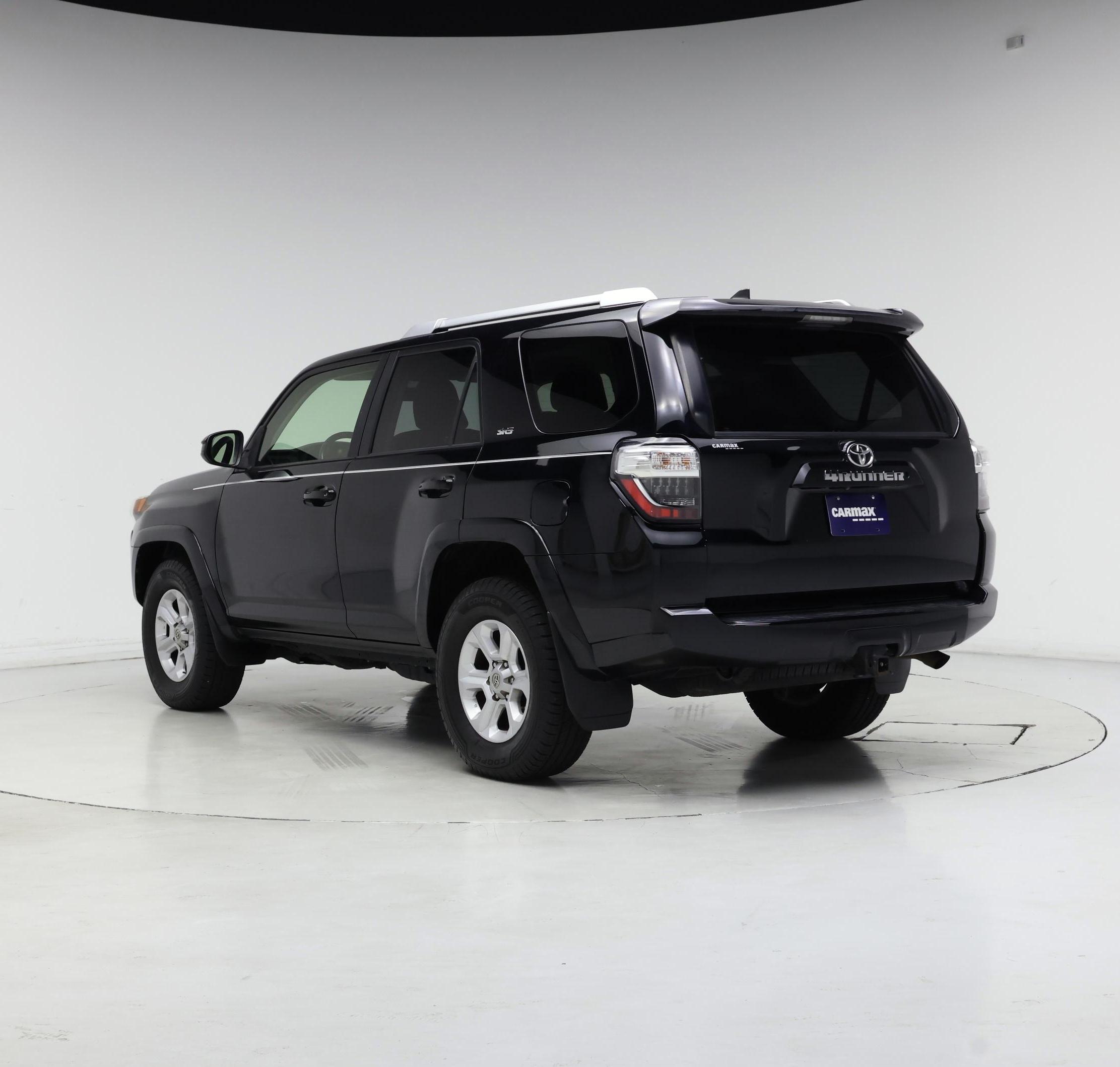 Thumbnail: 2017 Toyota 4Runner - 2