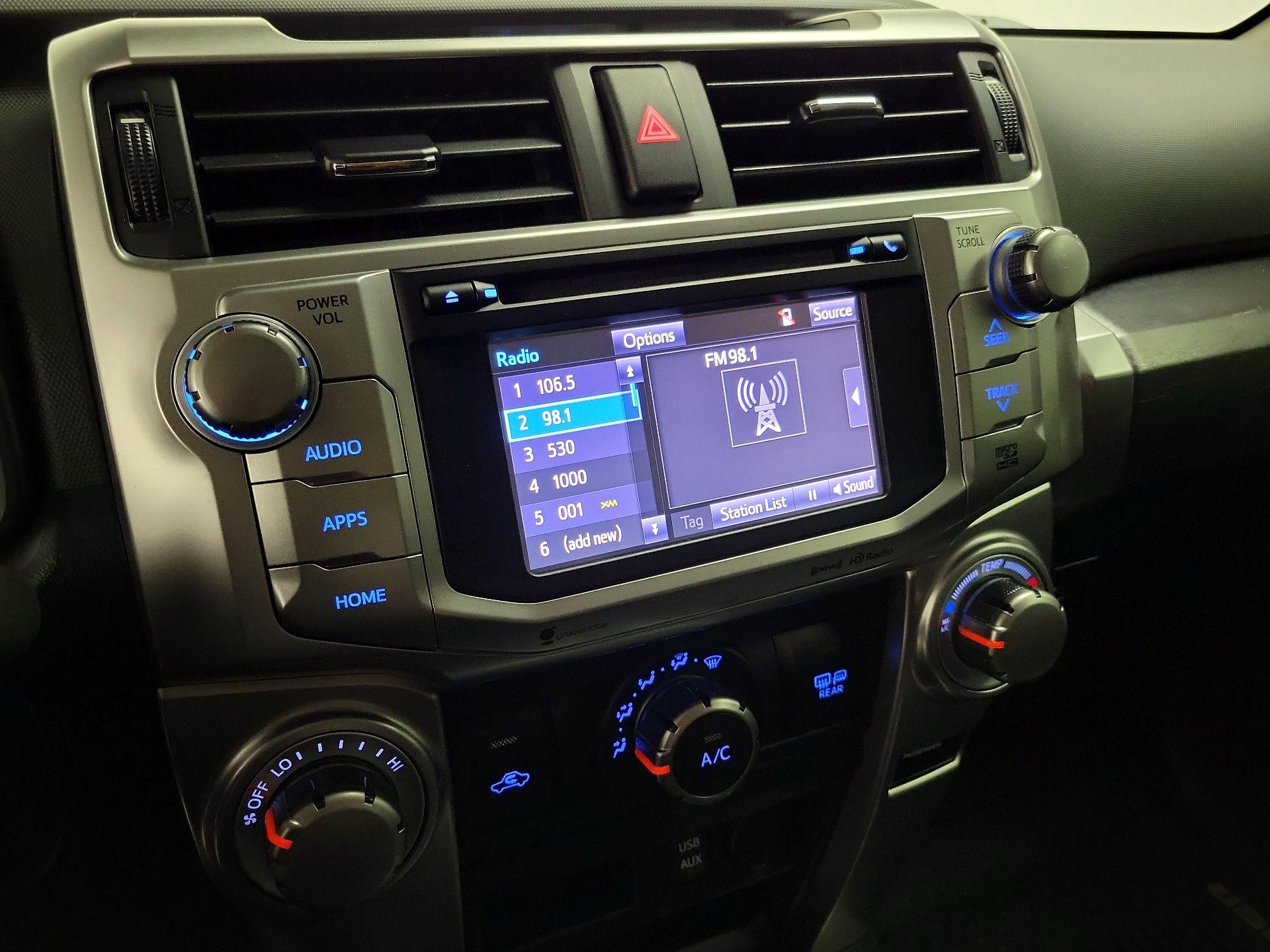 Thumbnail: 2019 Toyota 4Runner - 15