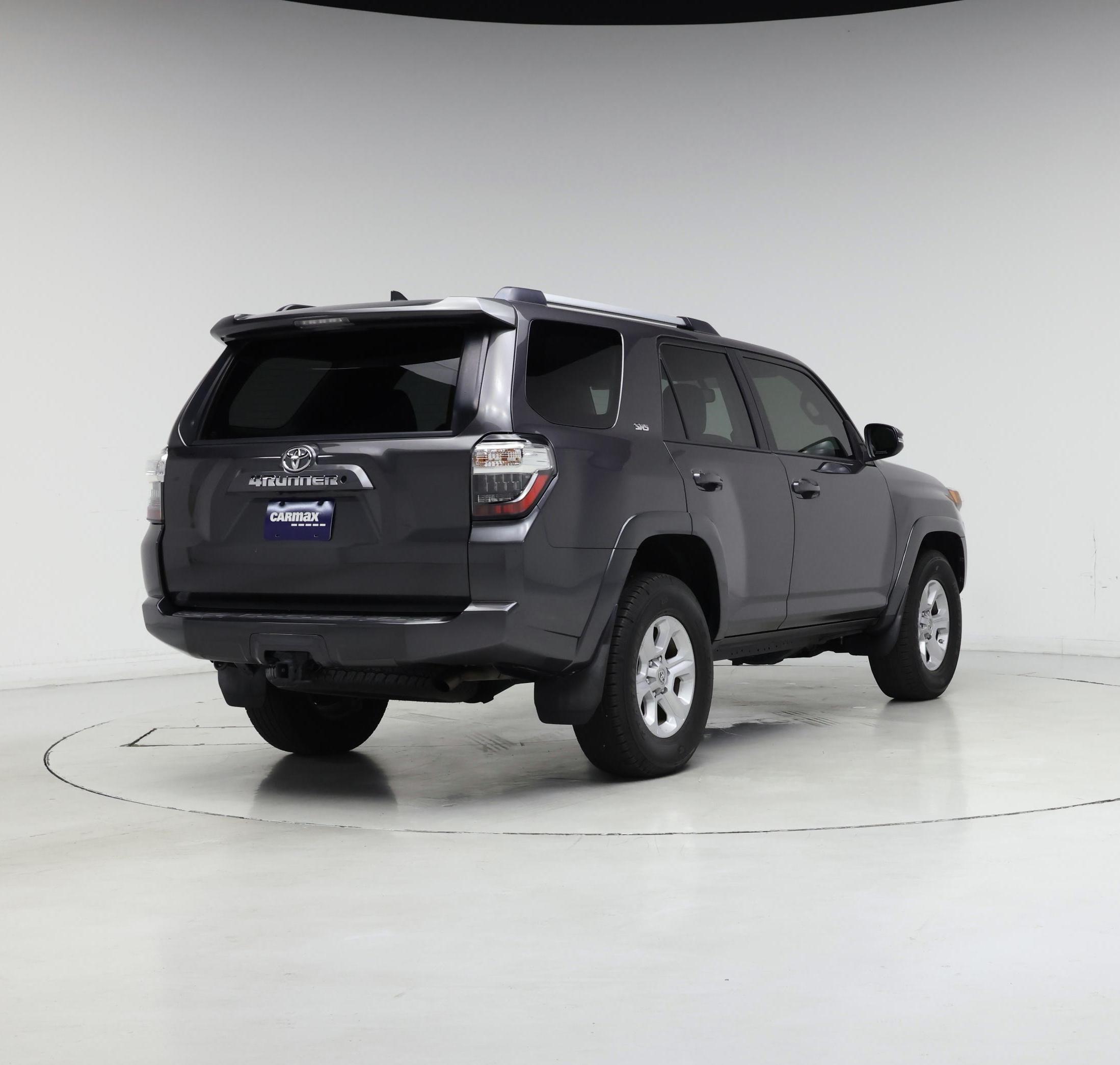 Thumbnail: 2019 Toyota 4Runner - 8