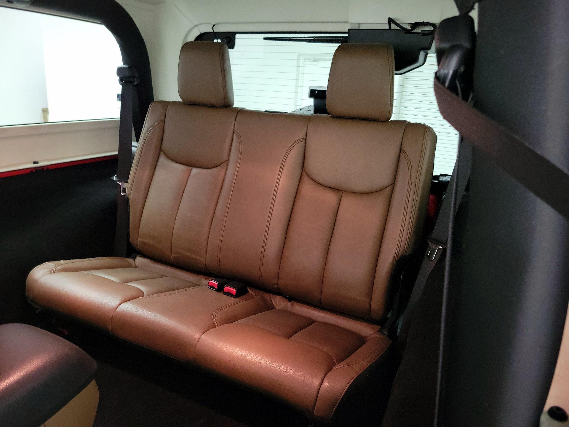 Thumbnail: 2013 Jeep Wrangler - 16