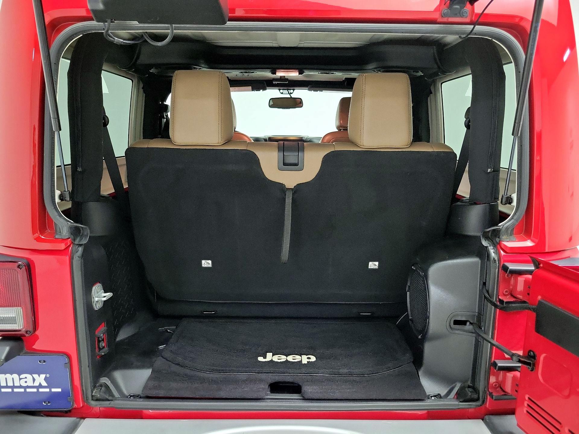 Thumbnail: 2013 Jeep Wrangler - 17