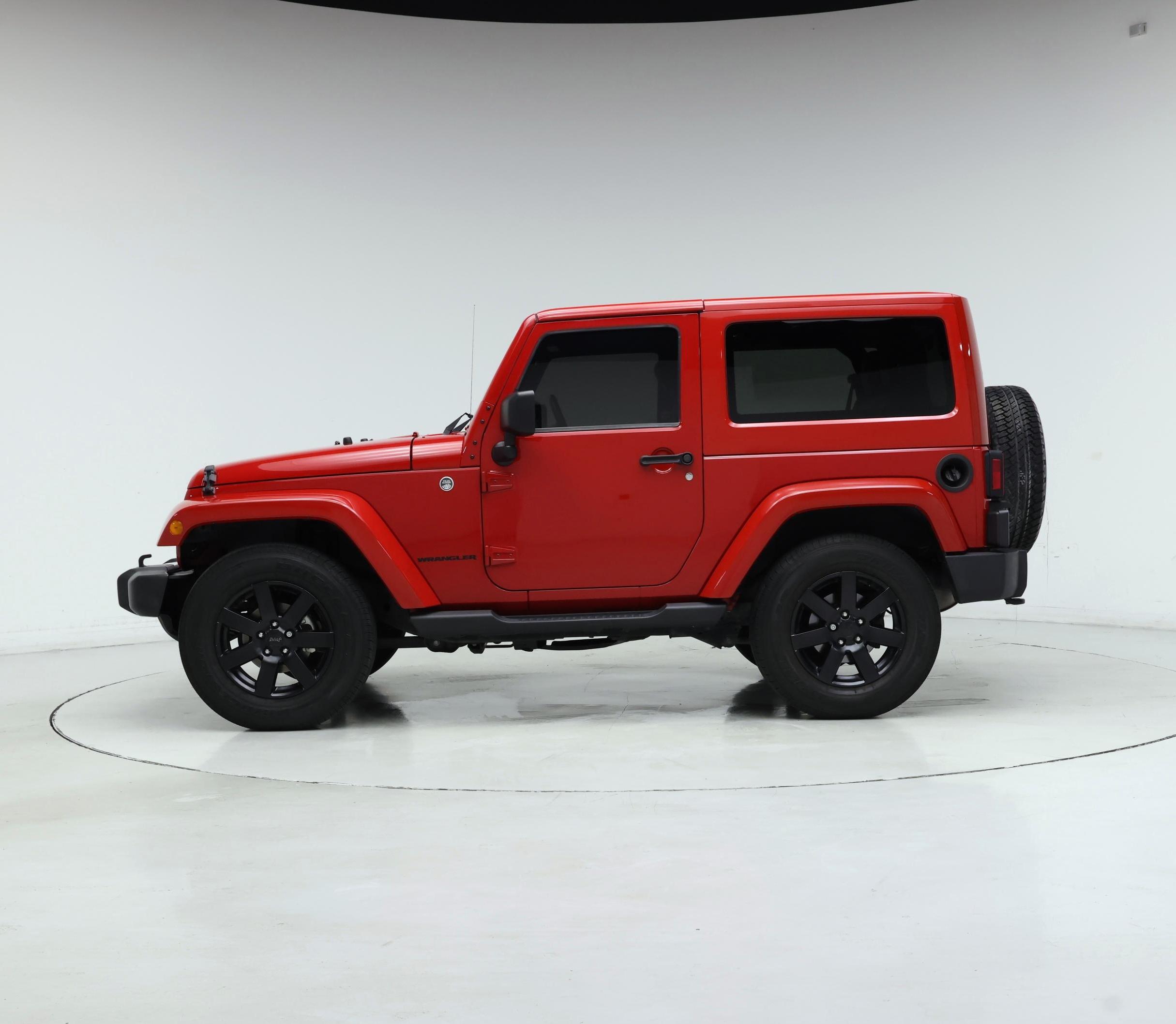Thumbnail: 2013 Jeep Wrangler - 3