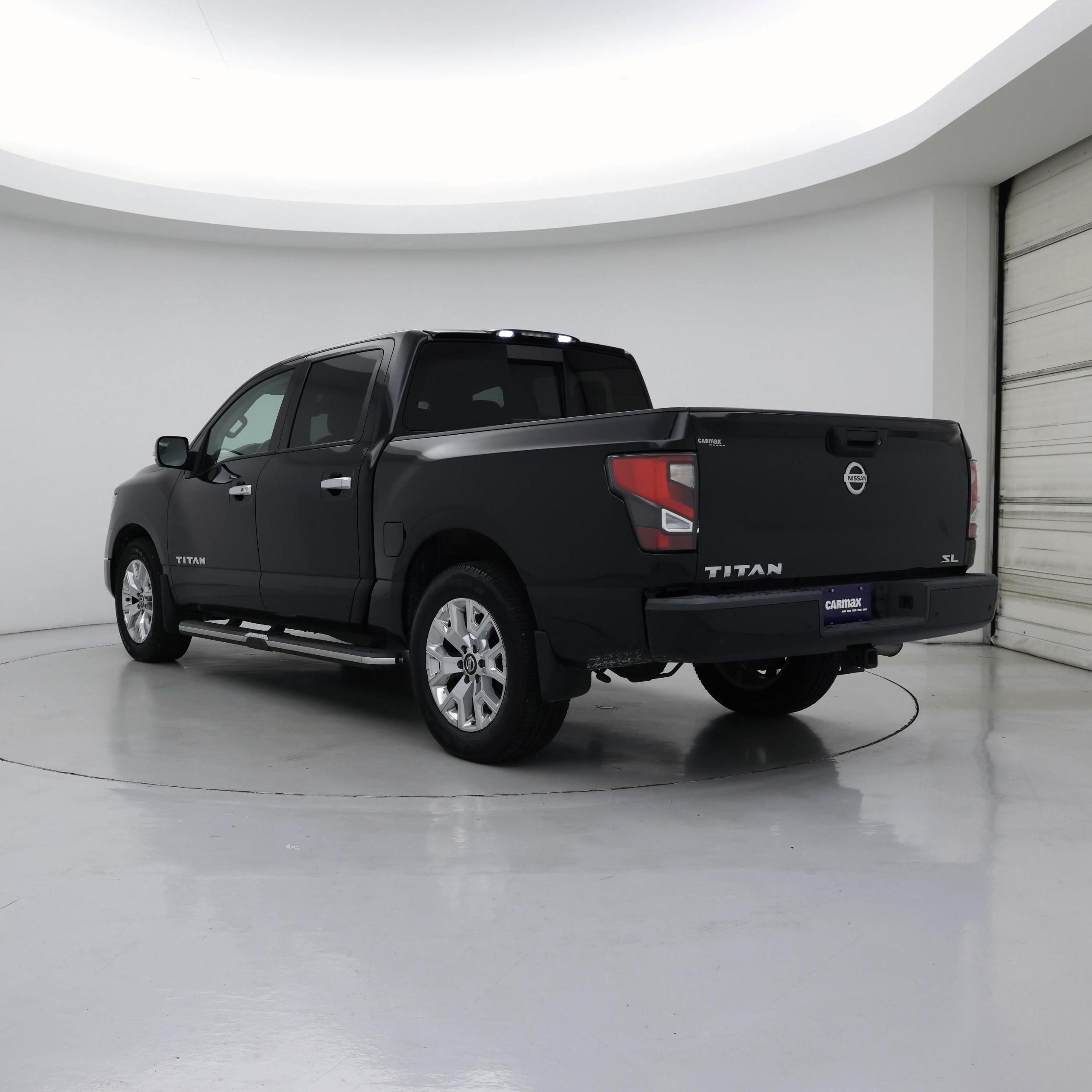 Thumbnail: 2021 Nissan Titan - 2