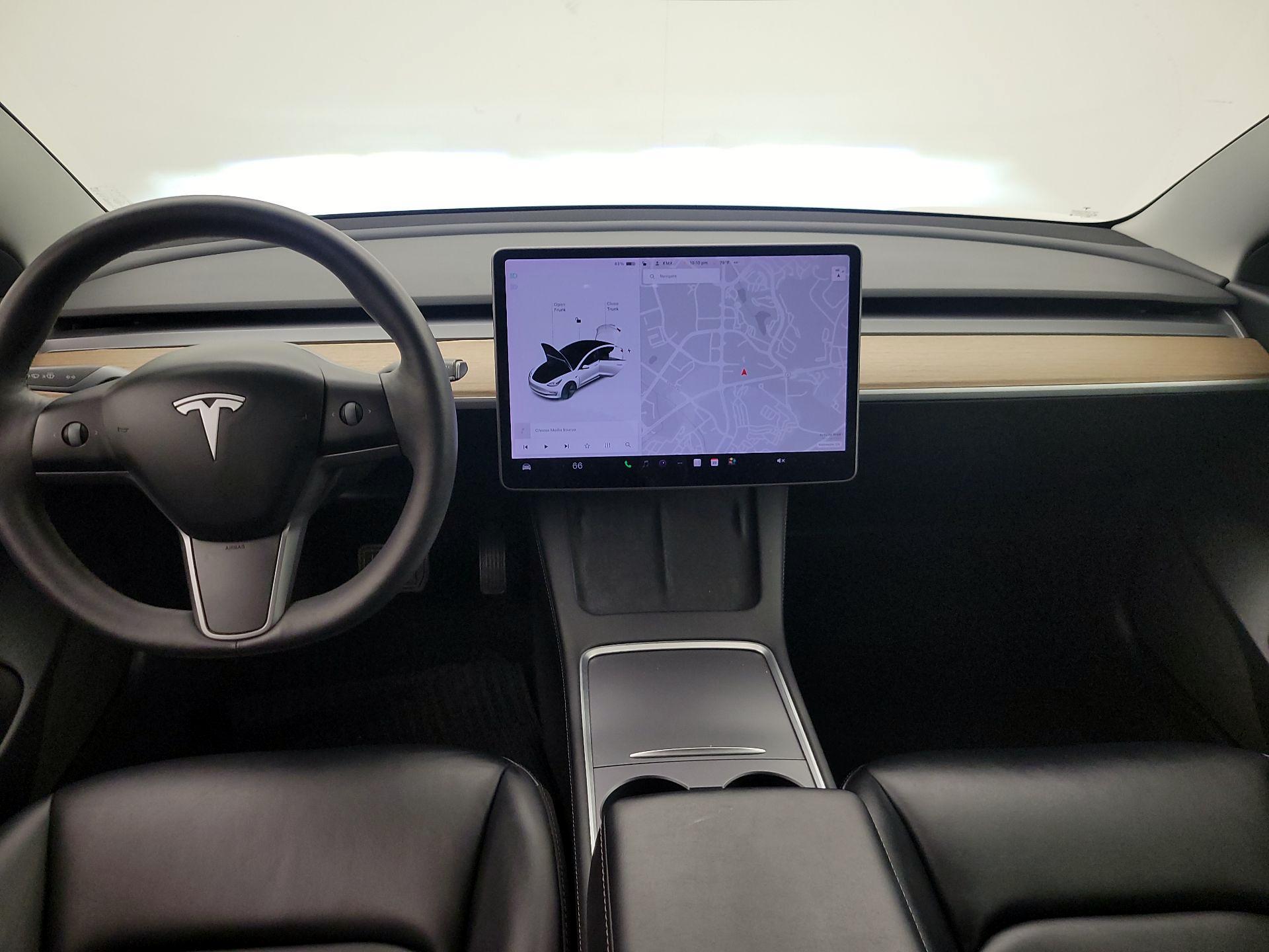 Thumbnail: 2021 Tesla Model 3 - 9