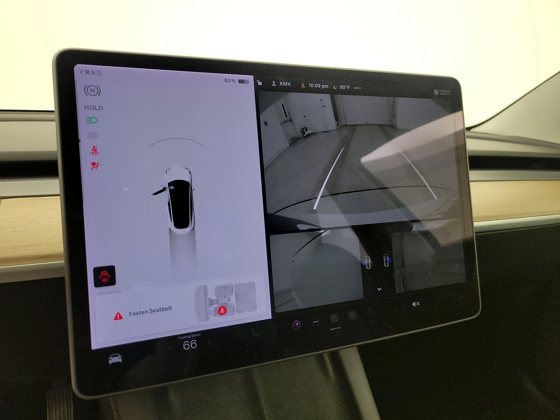 Thumbnail: 2021 Tesla Model 3 - 14