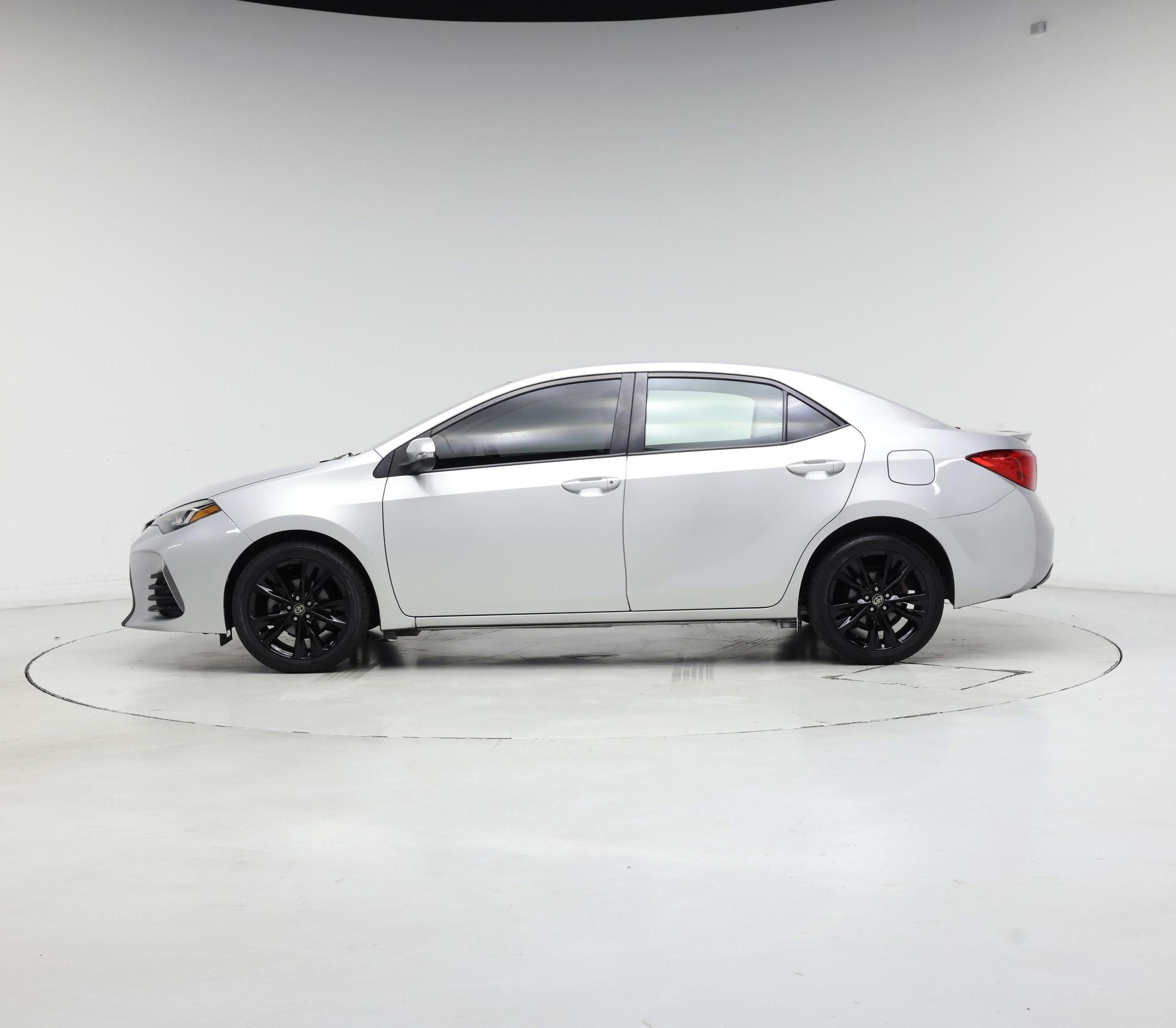 Thumbnail: 2019 Toyota Corolla - 3
