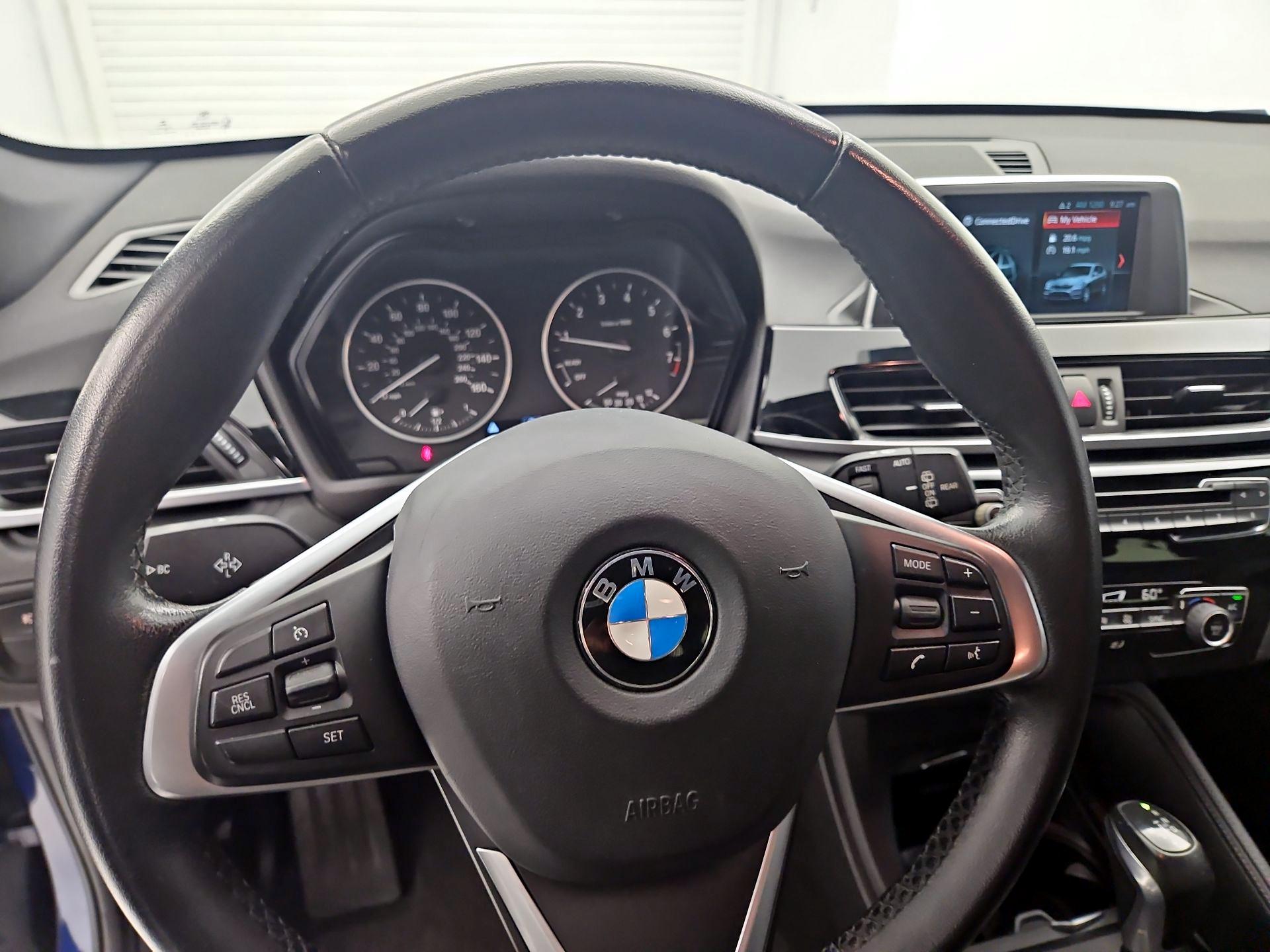 Thumbnail: 2018 BMW X1 - 10