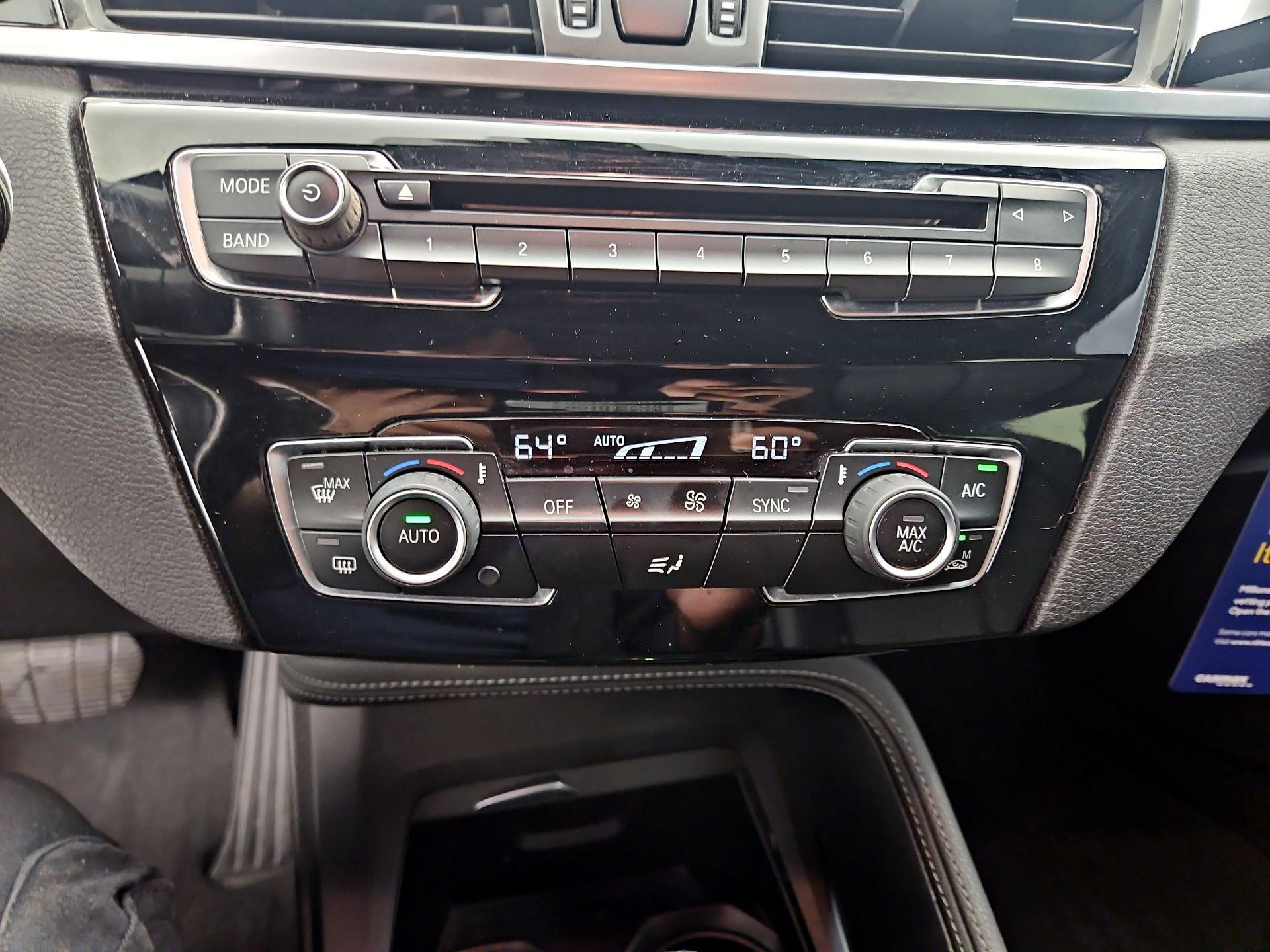 Thumbnail: 2018 BMW X1 - 16