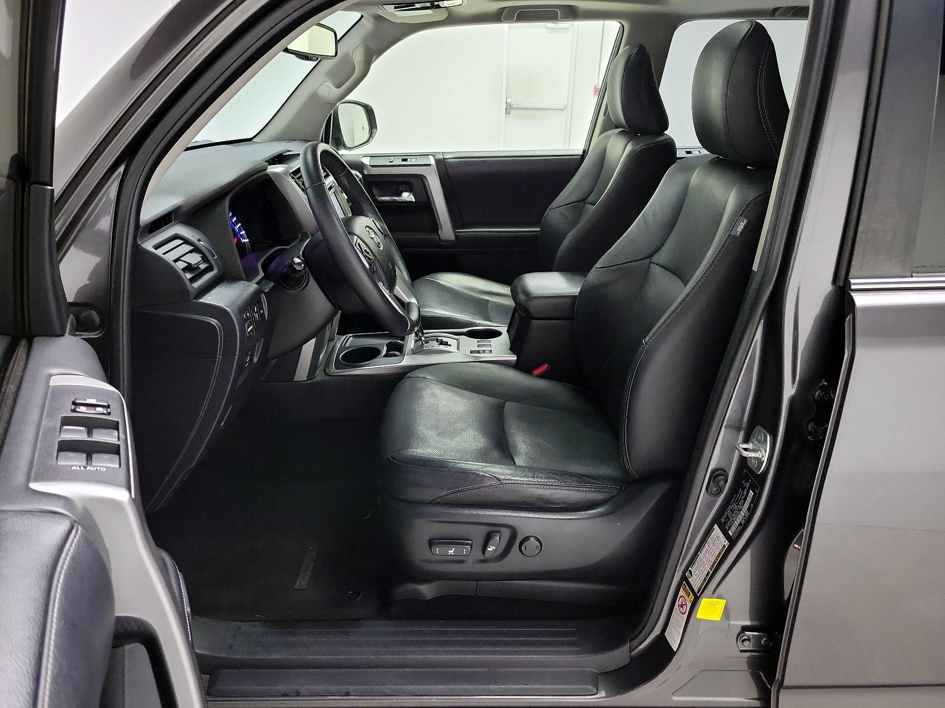 Thumbnail: 2019 Toyota 4Runner - 11