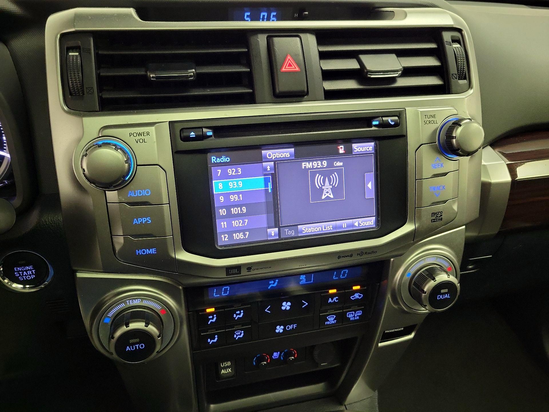 Thumbnail: 2019 Toyota 4Runner - 16