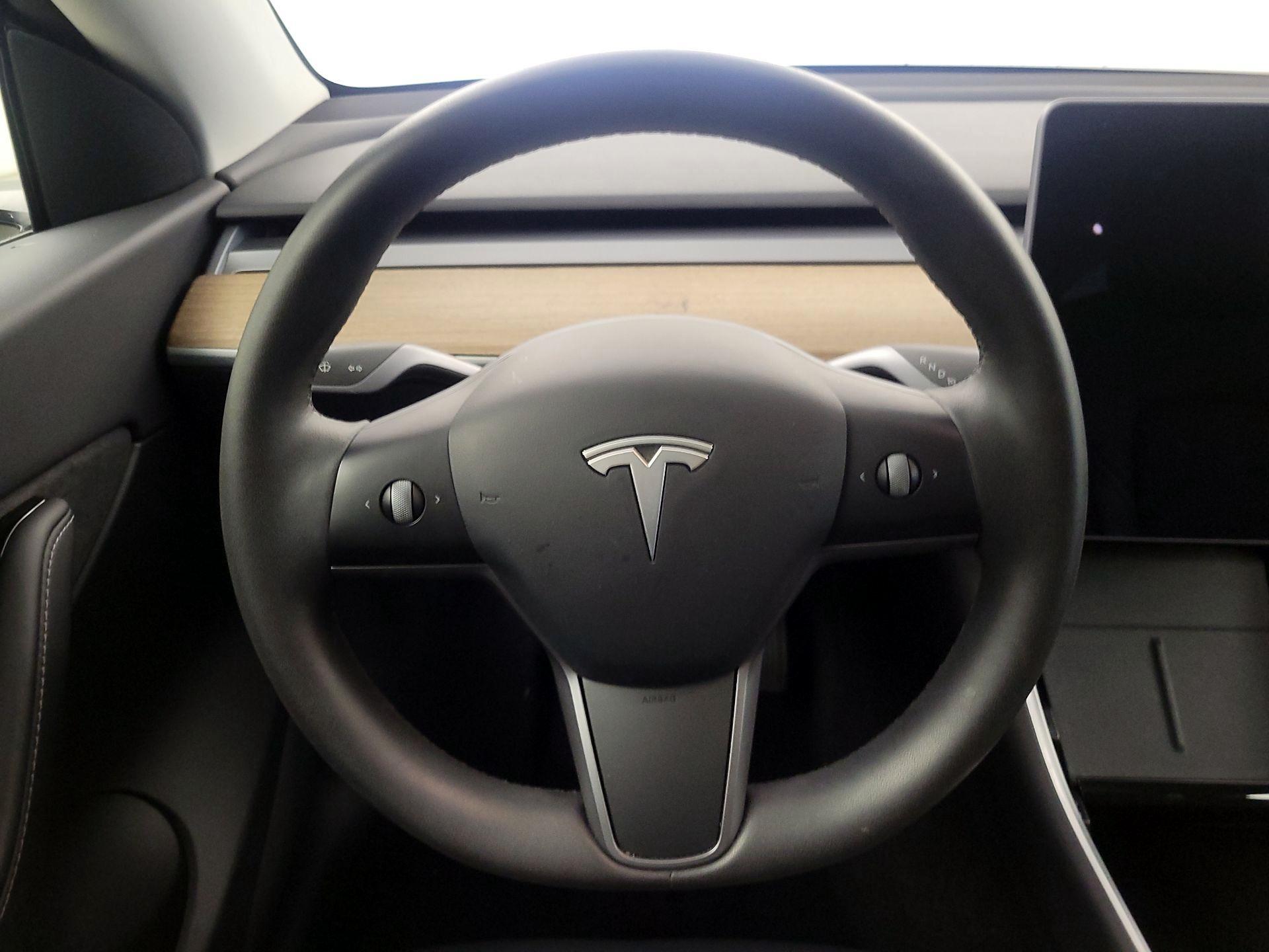 Thumbnail: 2021 Tesla Model Y - 10