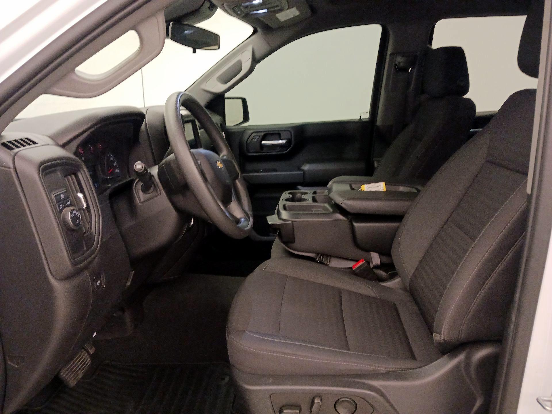 Thumbnail: 2023 Chevrolet Silverado 1500 - 11