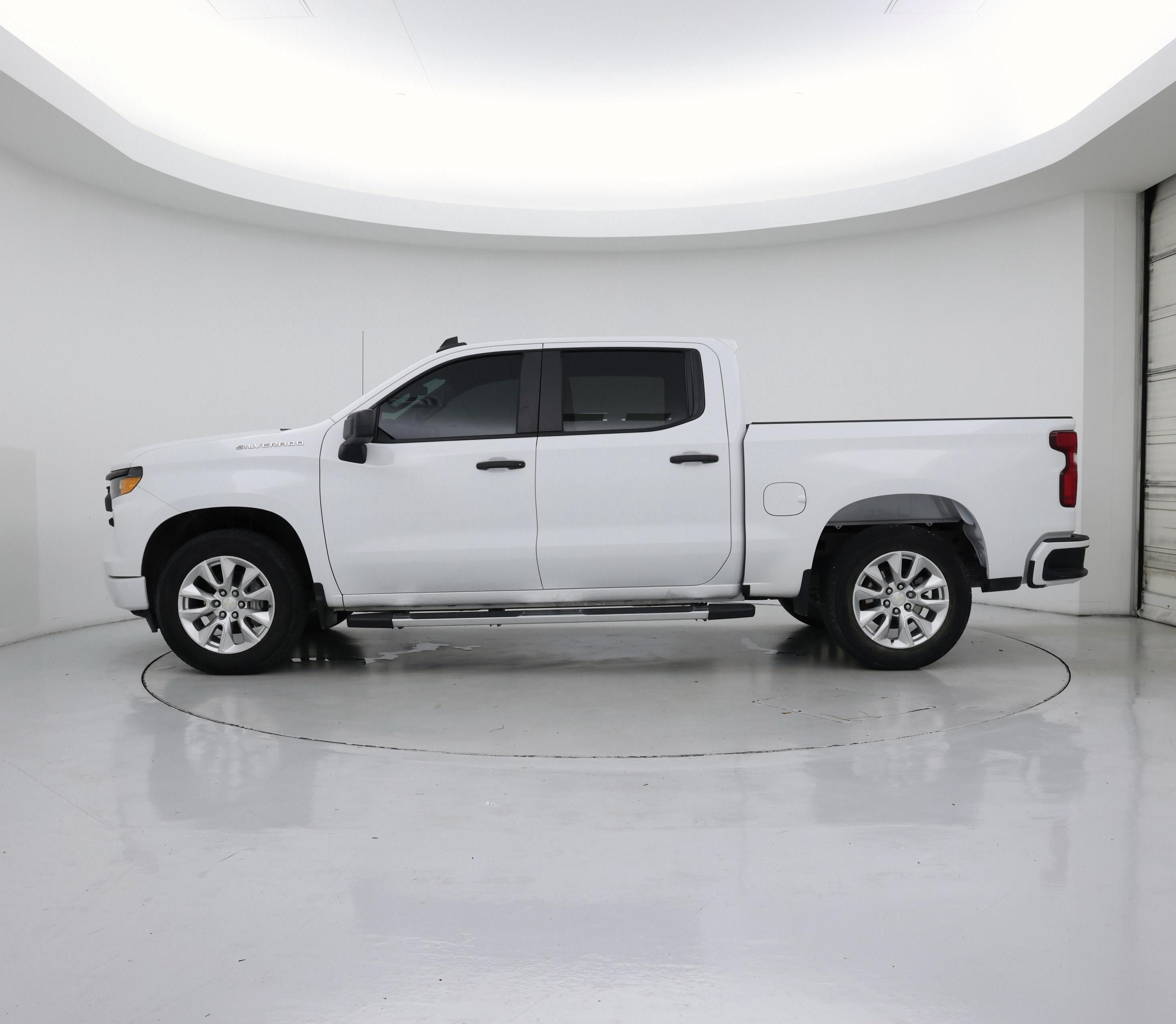 Thumbnail: 2023 Chevrolet Silverado 1500 - 3