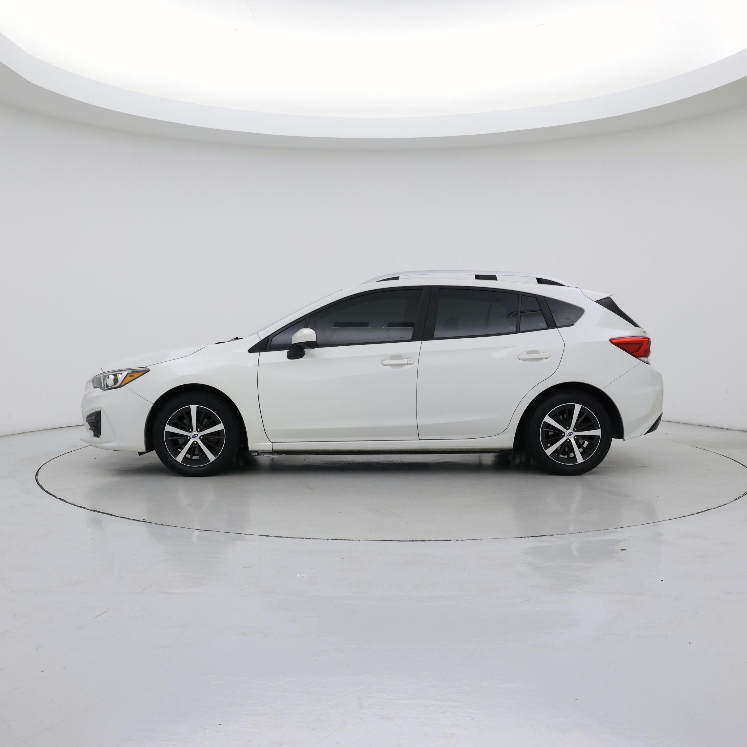 Thumbnail: 2019 Subaru Impreza - 3