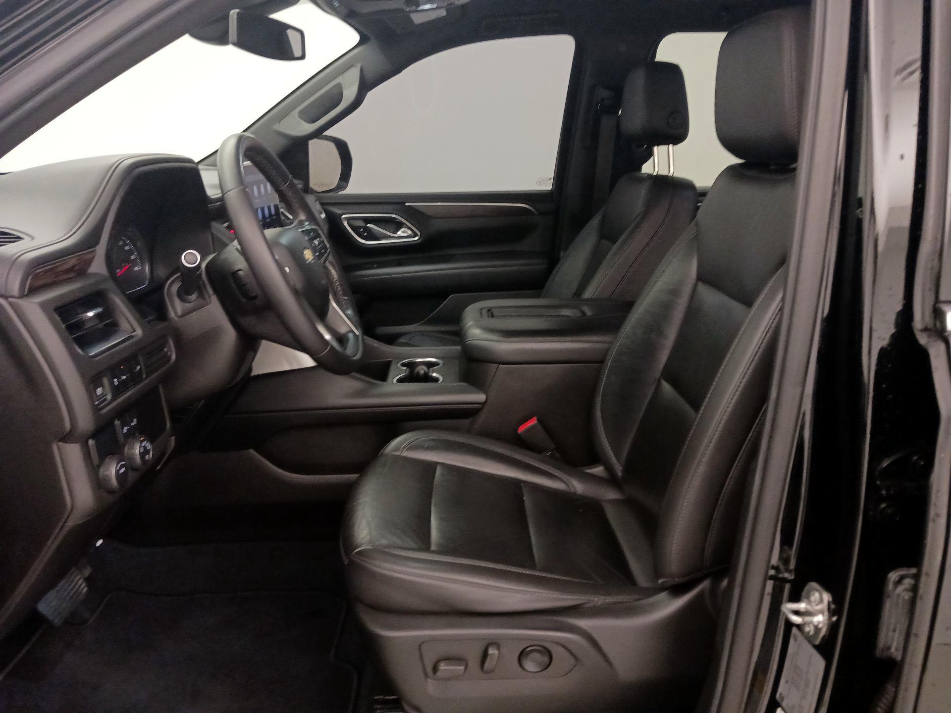 Thumbnail: 2021 Chevrolet Suburban - 19