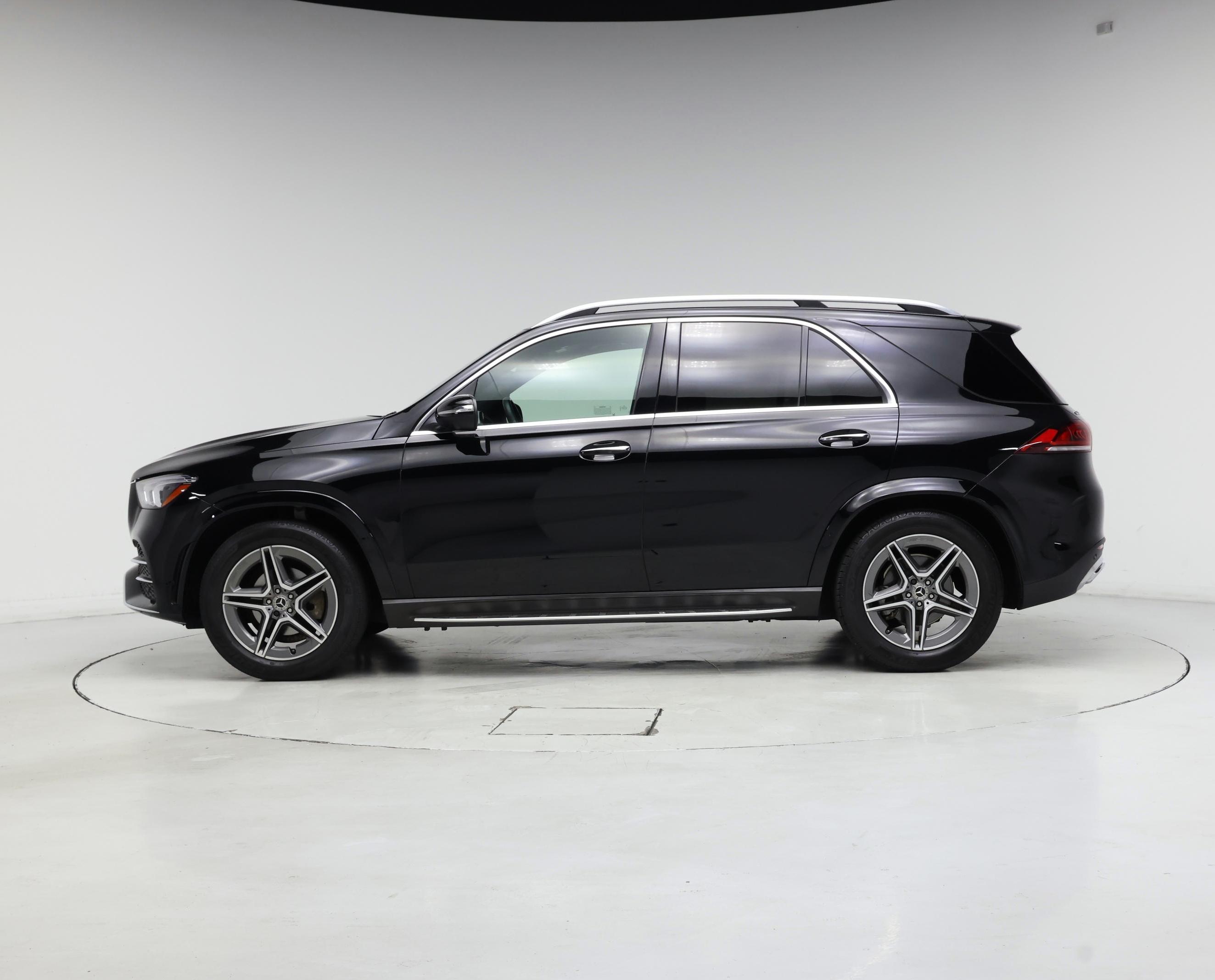 Thumbnail: 2022 Mercedes-Benz GLE - 3