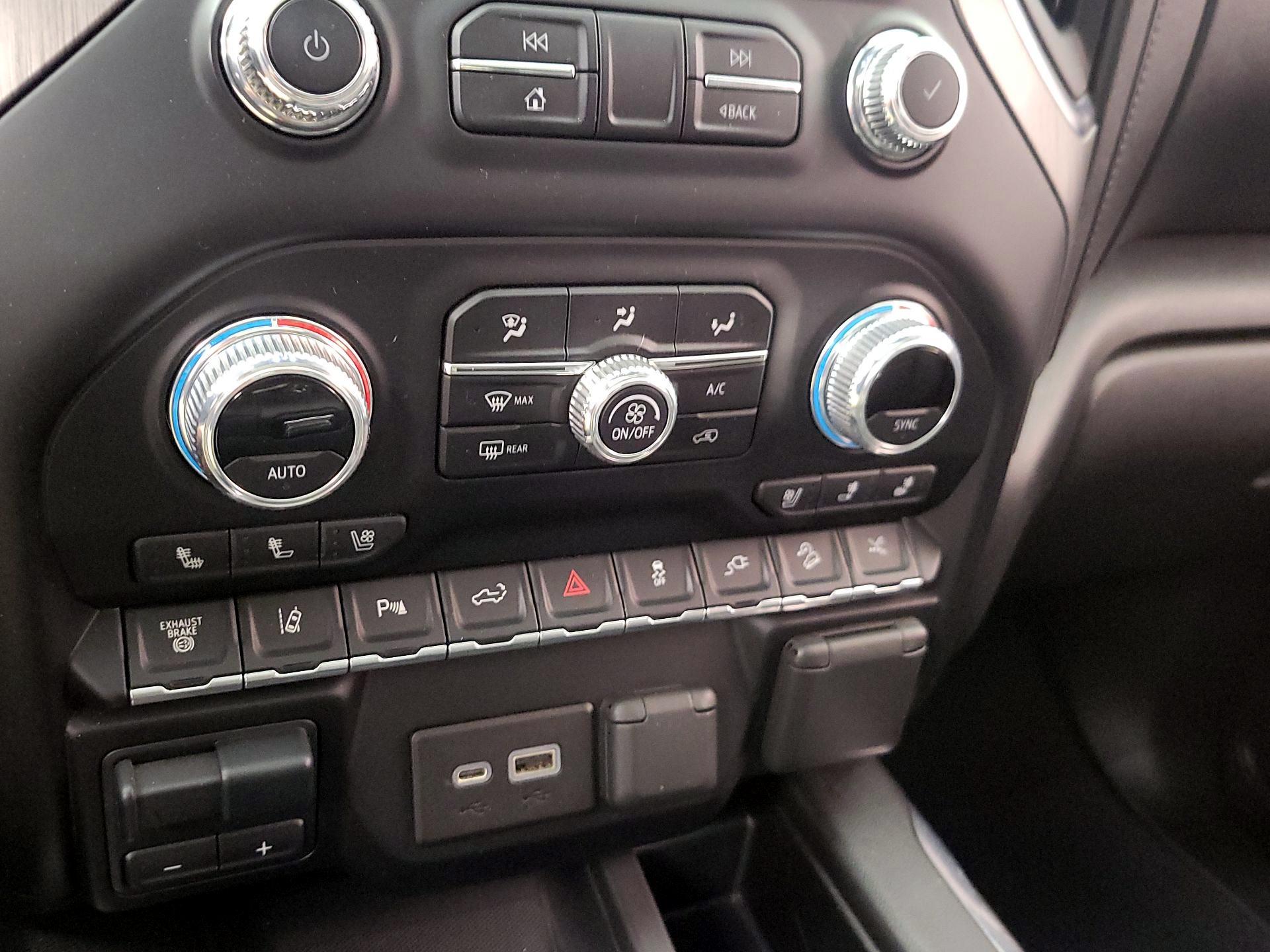 Thumbnail: 2021 GMC Sierra 2500 - 16