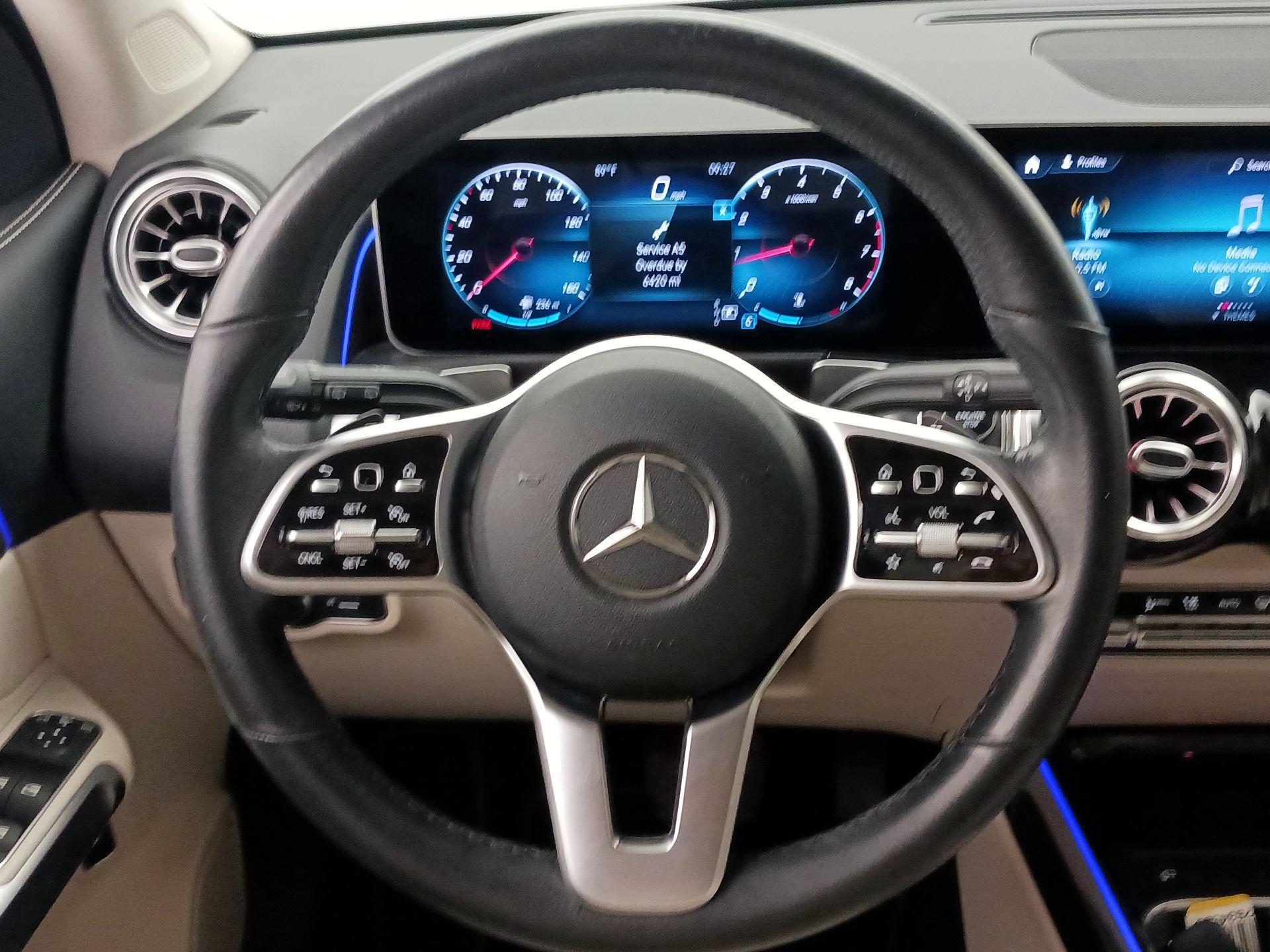 Thumbnail: 2021 Mercedes-Benz GLA - 10