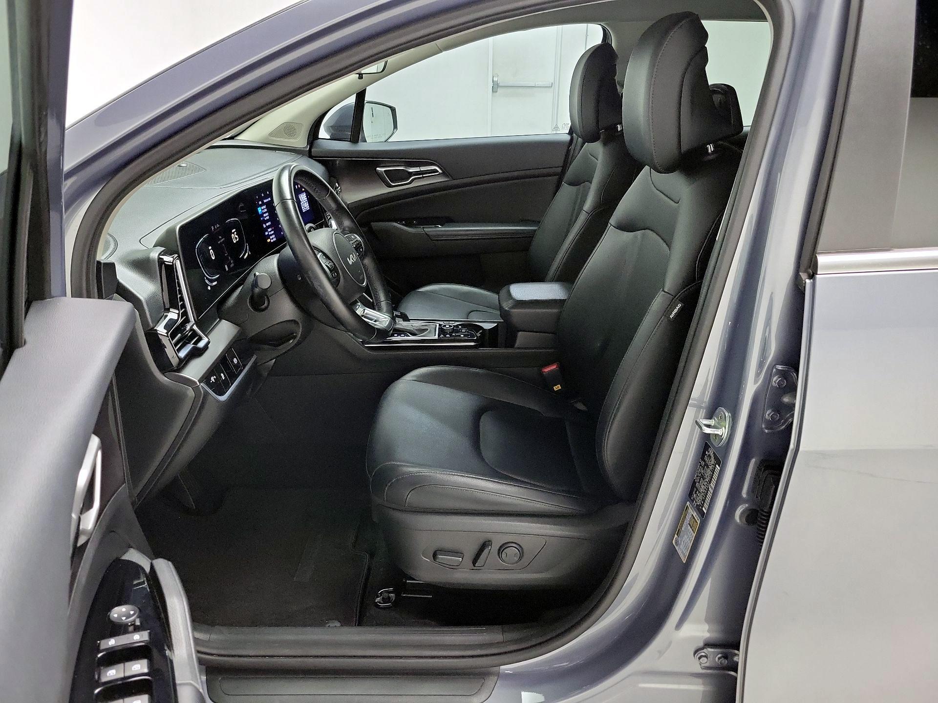 Thumbnail: 2023 Kia Sportage - 11
