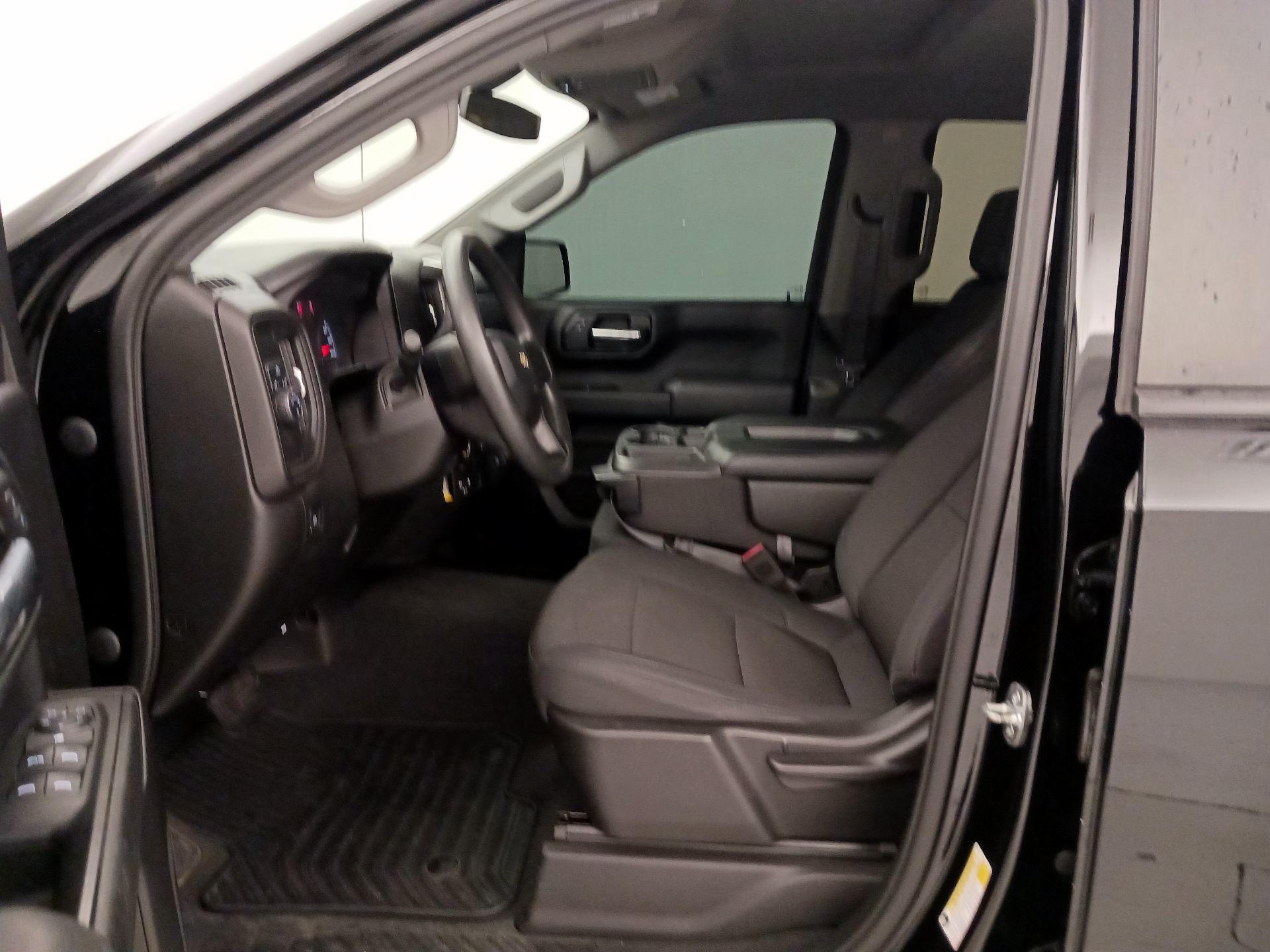 Thumbnail: 2020 Chevrolet Silverado 1500 - 11