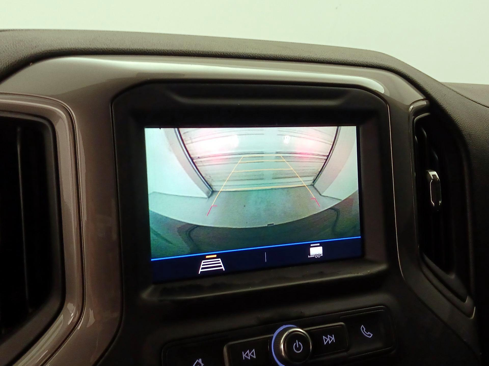 Thumbnail: 2020 Chevrolet Silverado 1500 - 14