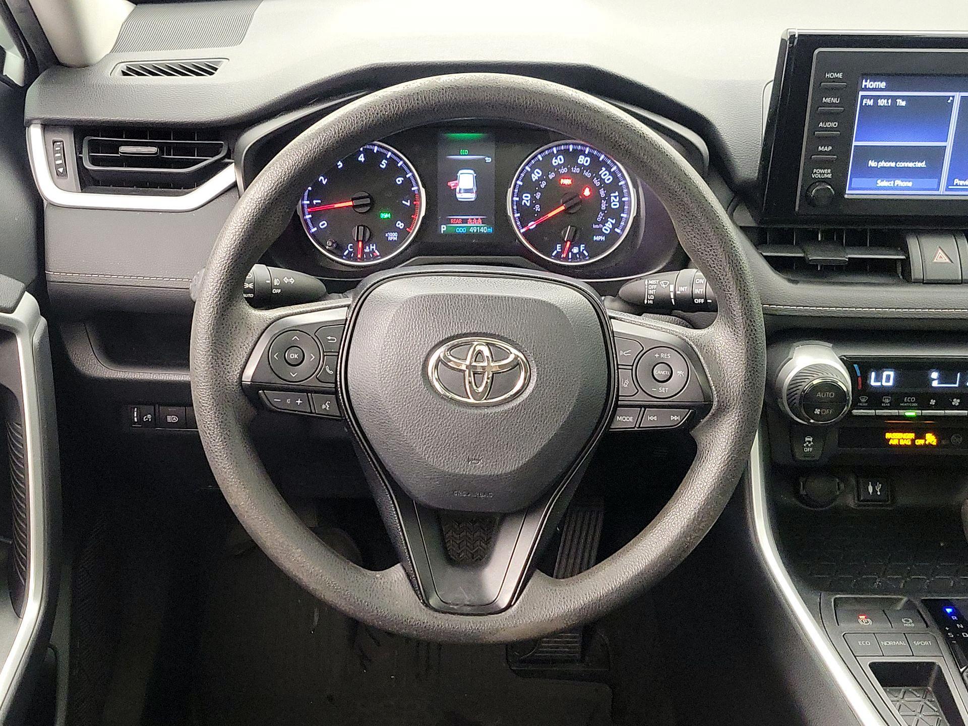 Thumbnail: 2019 Toyota RAV4 - 10