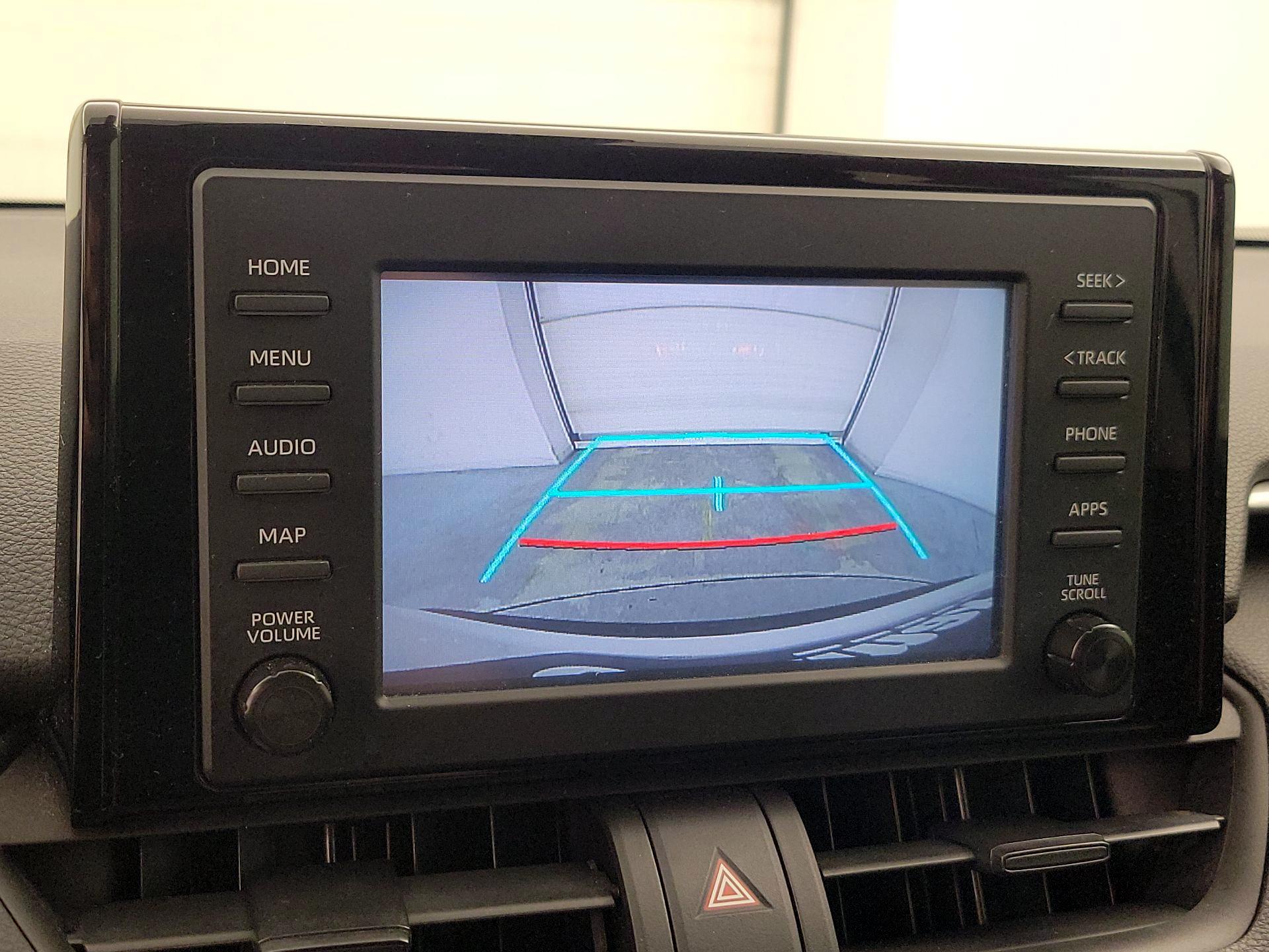 Thumbnail: 2019 Toyota RAV4 - 14