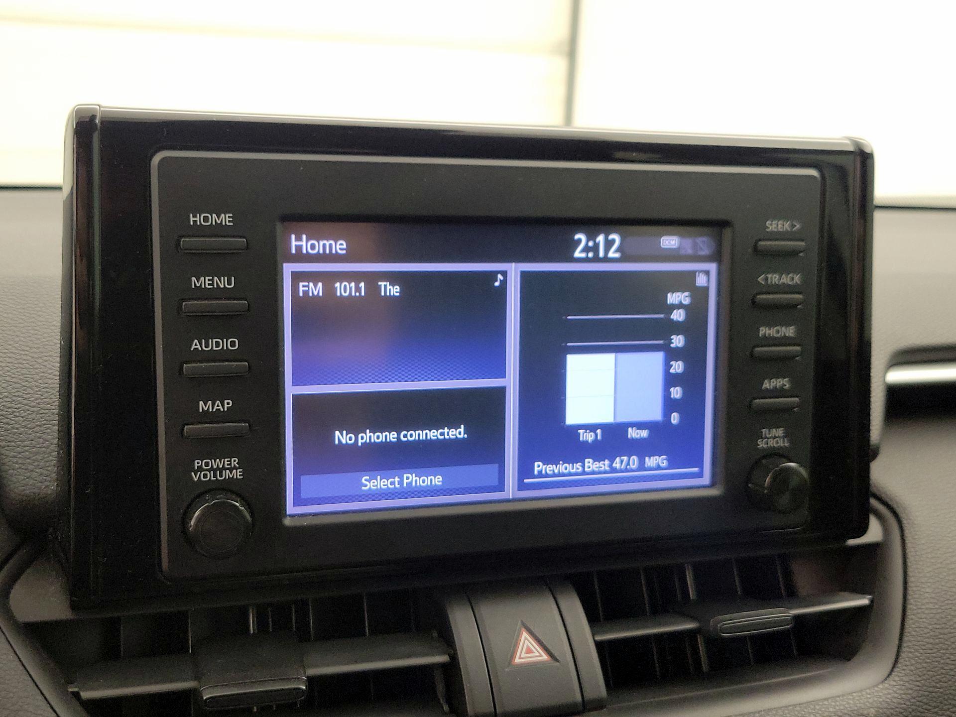 Thumbnail: 2019 Toyota RAV4 - 15