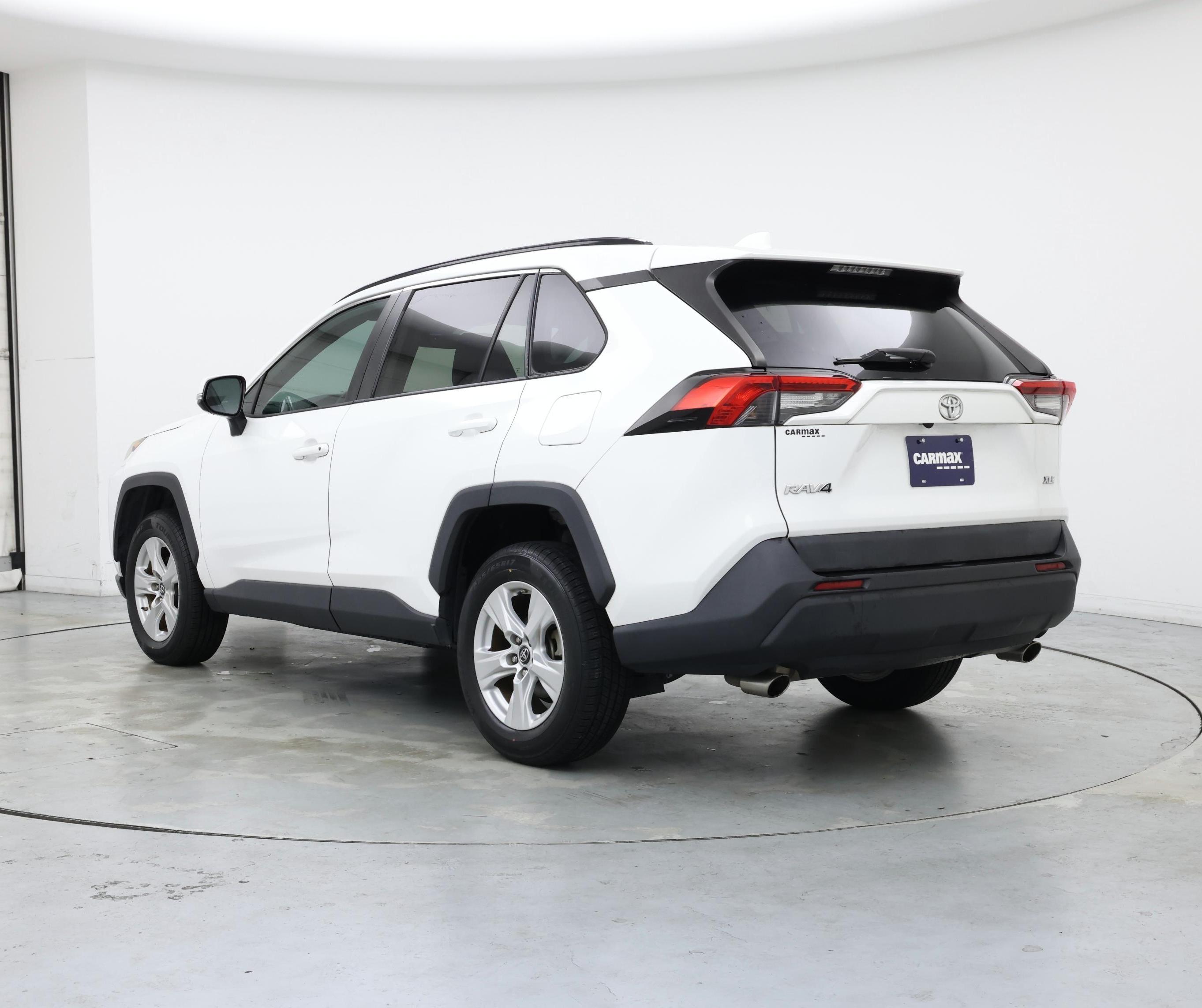 Thumbnail: 2019 Toyota RAV4 - 2