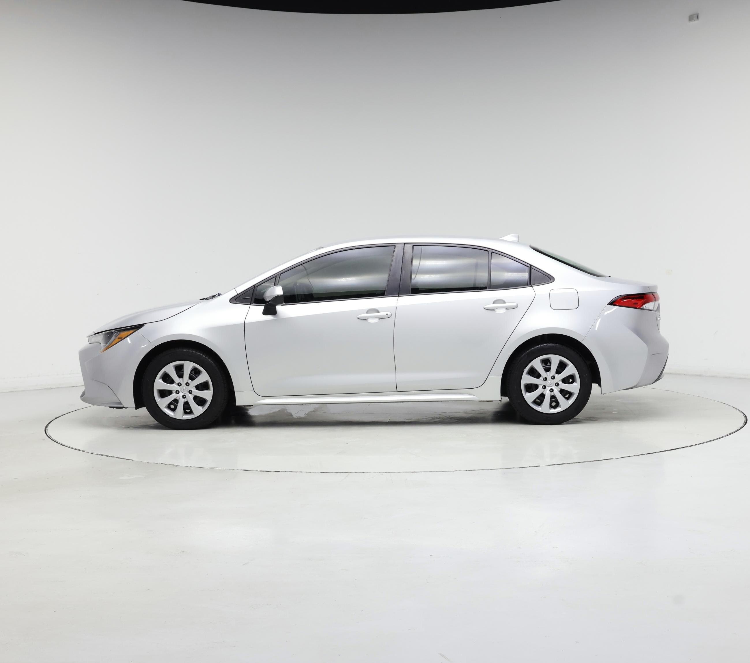 Thumbnail: 2021 Toyota Corolla - 3