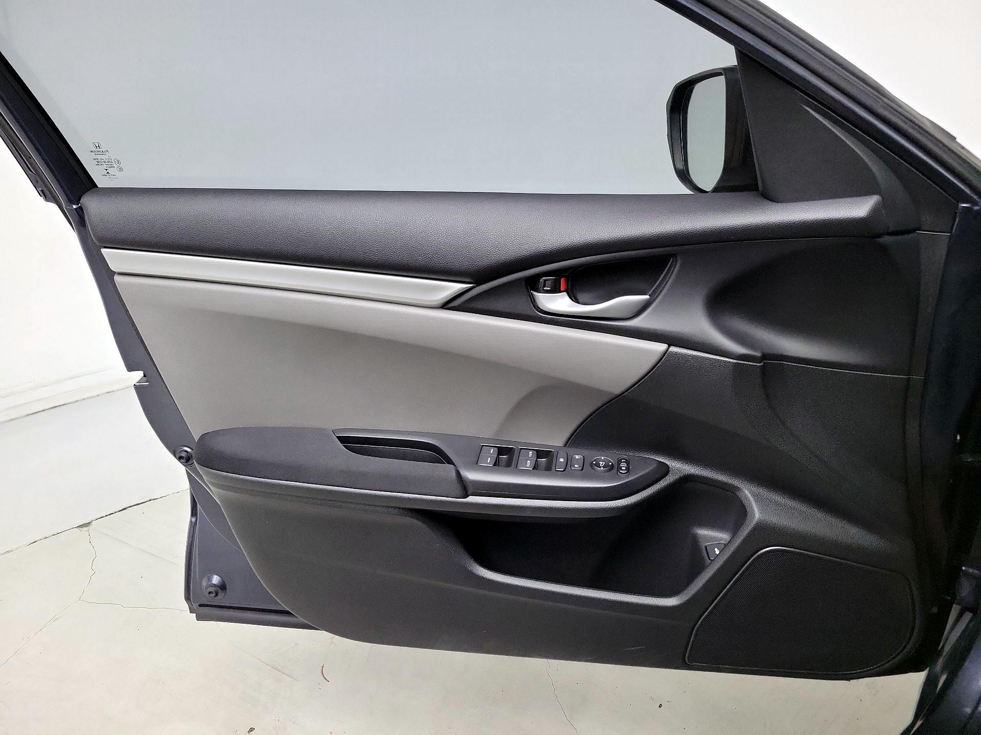 Thumbnail: 2021 Honda Civic - 12