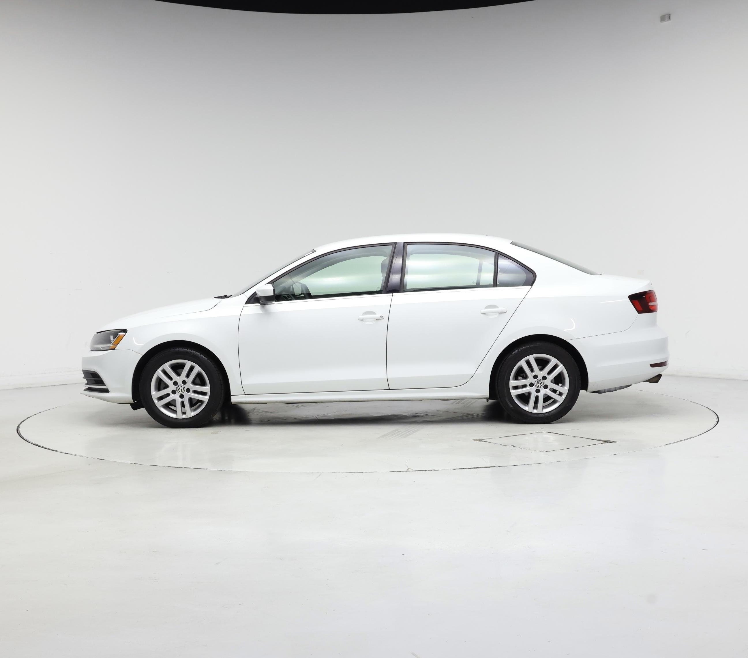 Thumbnail: 2017 Volkswagen Jetta - 3