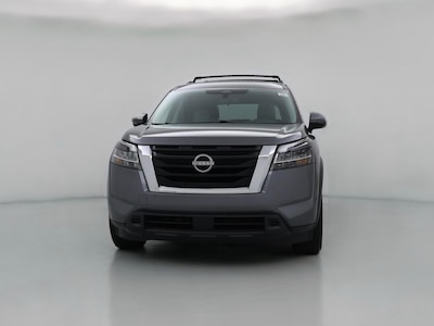 Gray 2022 Nissan Pathfinder SV