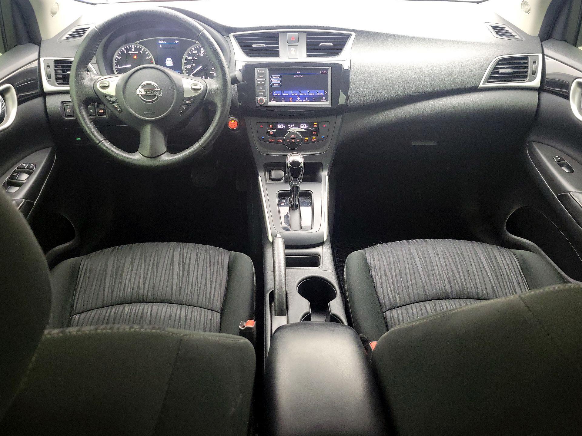 Thumbnail: 2019 Nissan Sentra - 9