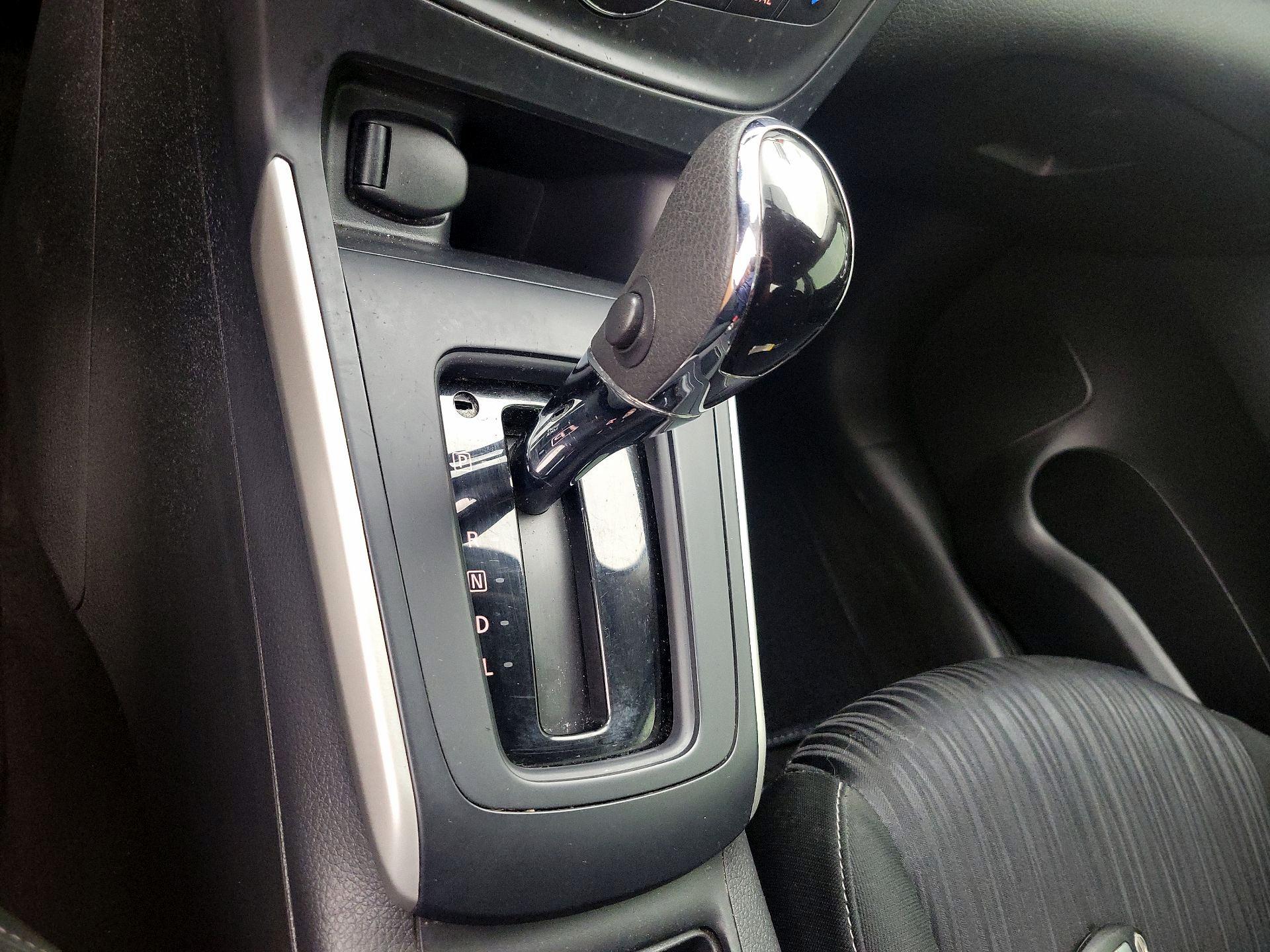 Thumbnail: 2019 Nissan Sentra - 17