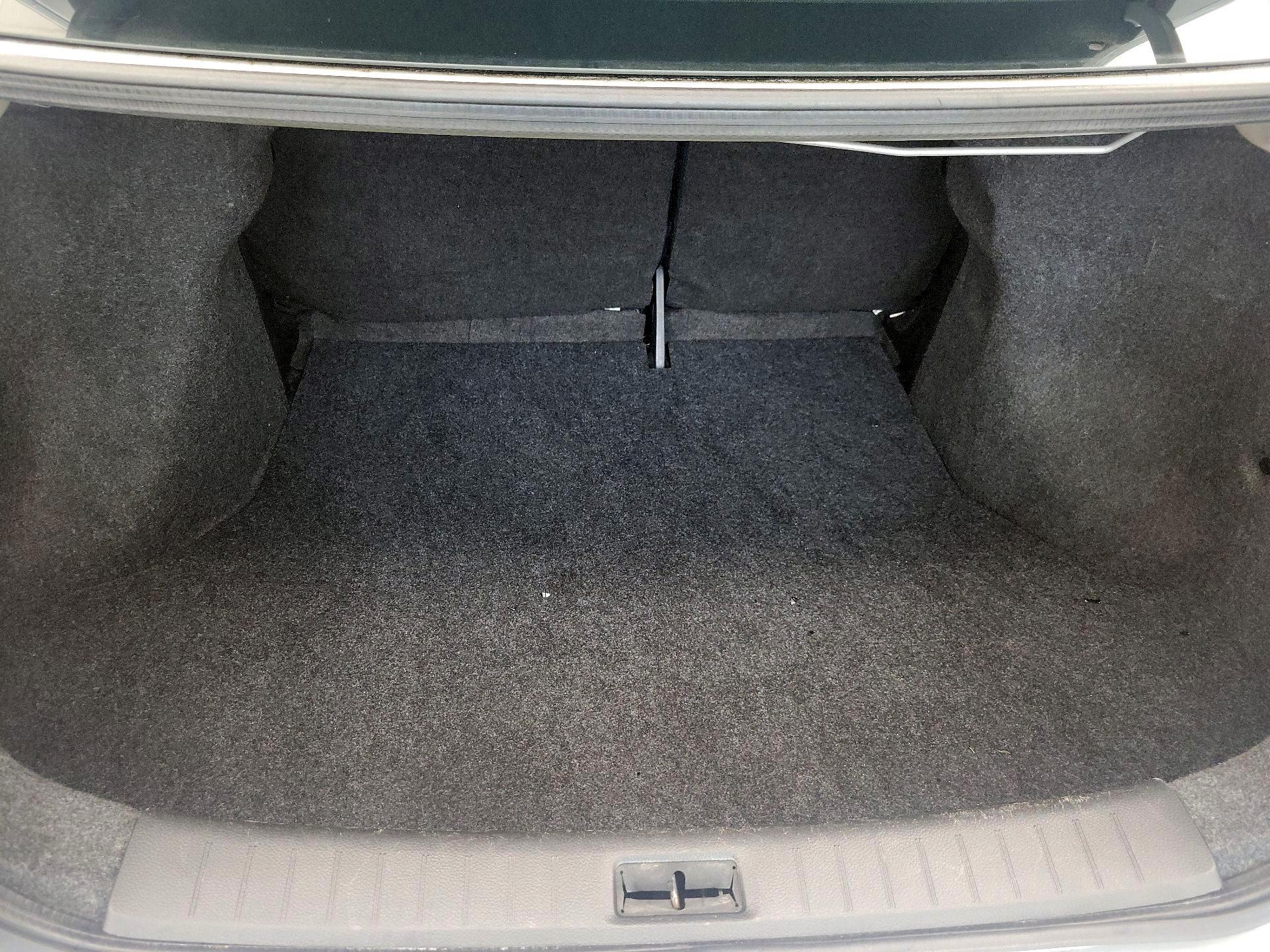 Thumbnail: 2019 Nissan Sentra - 20