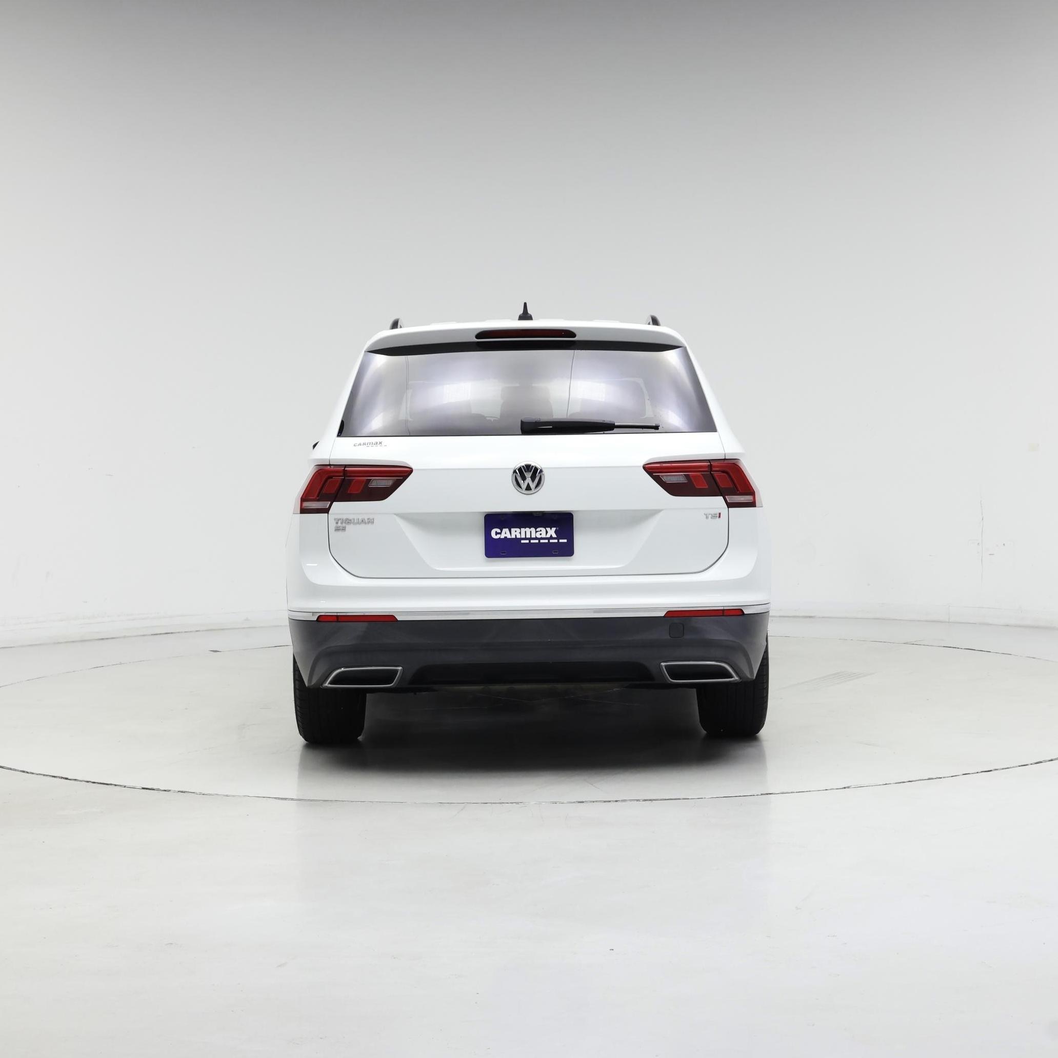 Thumbnail: 2018 Volkswagen Tiguan - 6