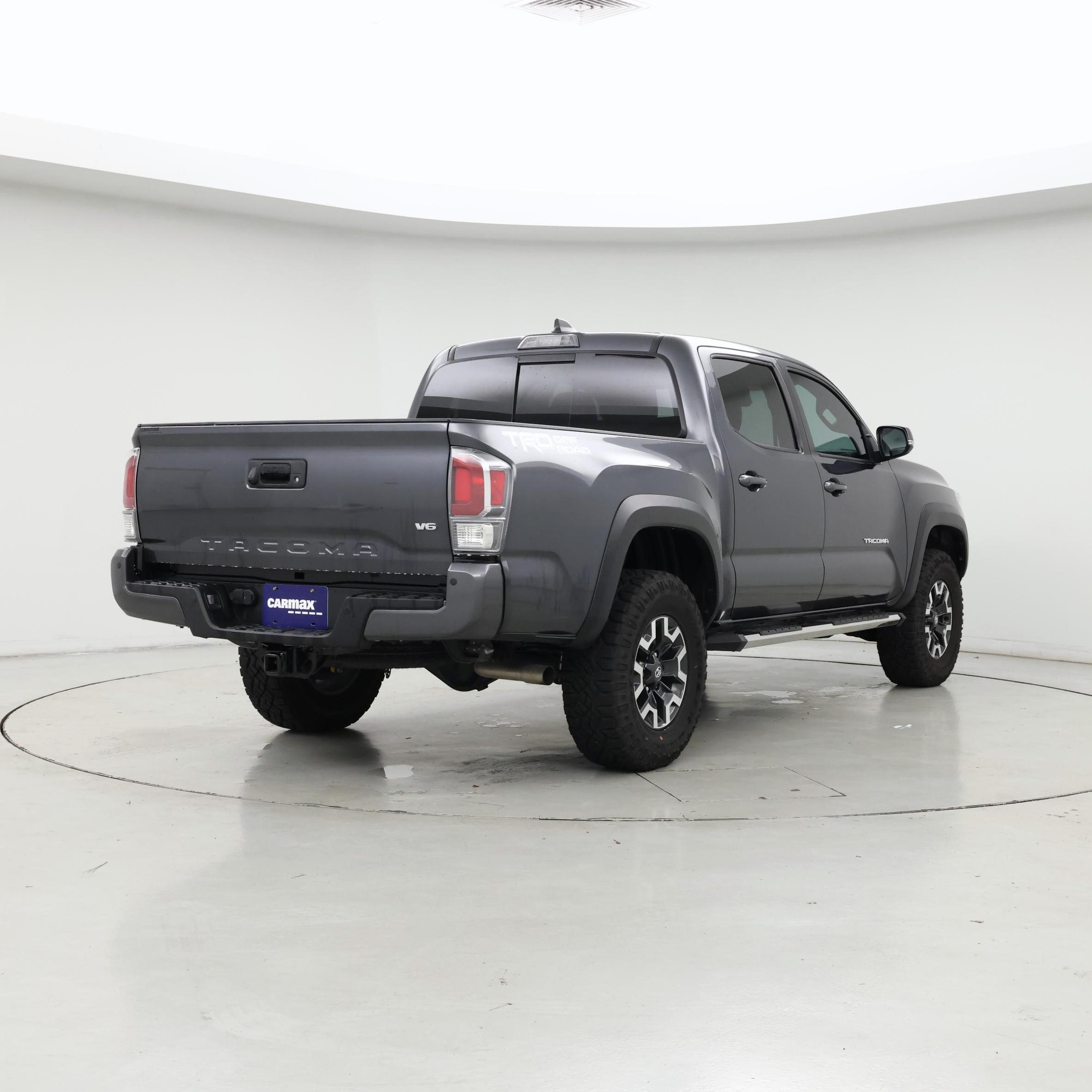 Thumbnail: 2023 Toyota Tacoma - 8