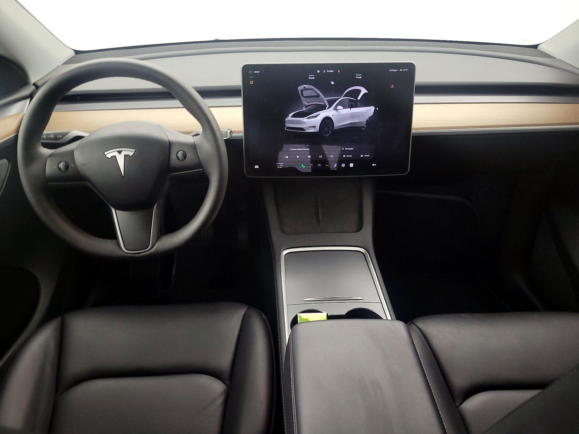 Thumbnail: 2024 Tesla Model Y - 9