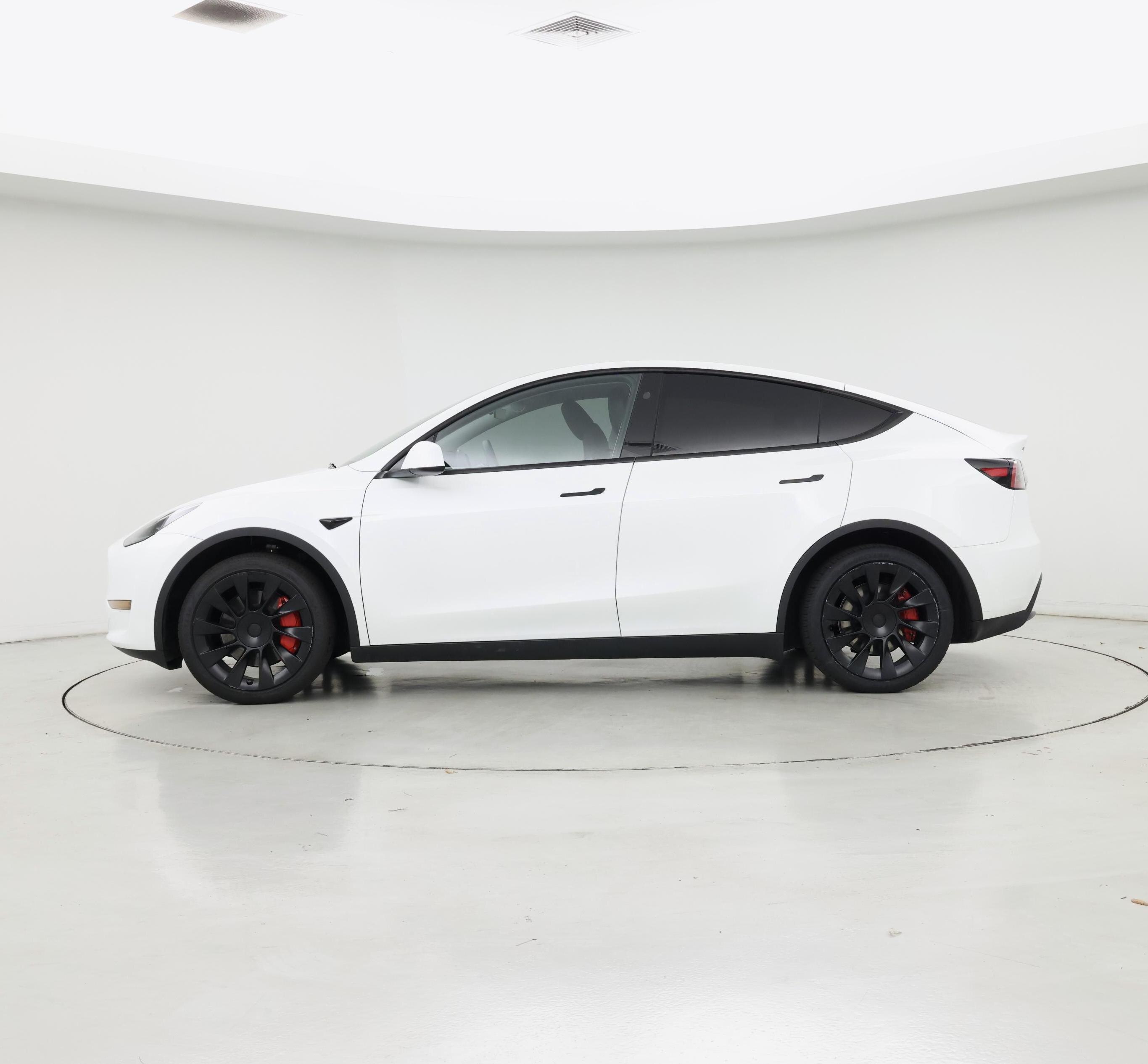 Thumbnail: 2024 Tesla Model Y - 3