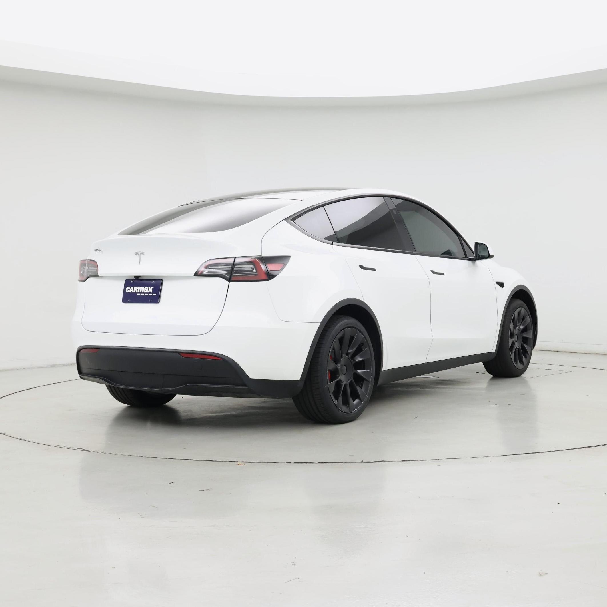 Thumbnail: 2024 Tesla Model Y - 8