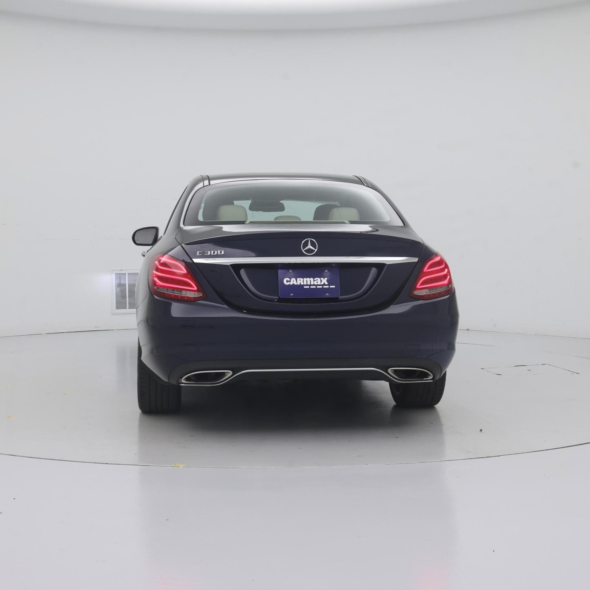 Thumbnail: 2016 Mercedes-Benz C-Class - 6