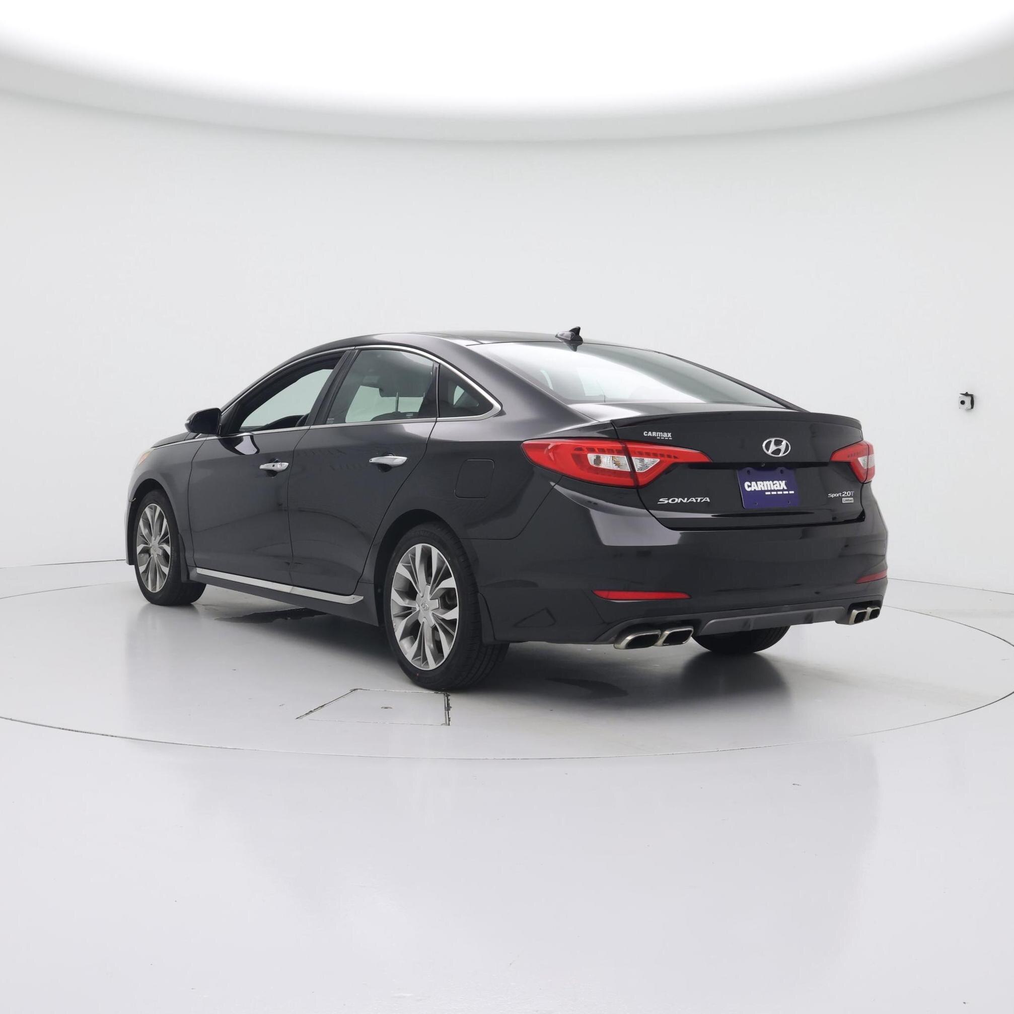 Thumbnail: 2015 Hyundai Sonata - 2