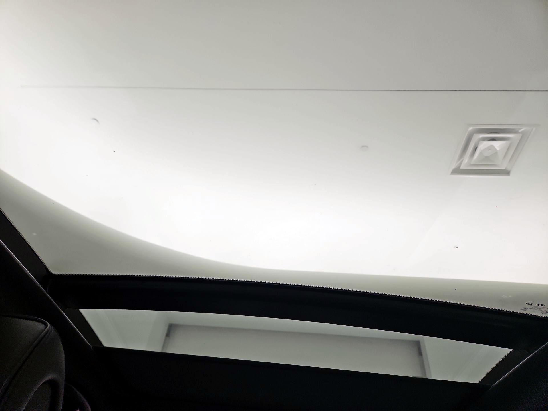 Thumbnail: 2015 Hyundai Sonata - 20