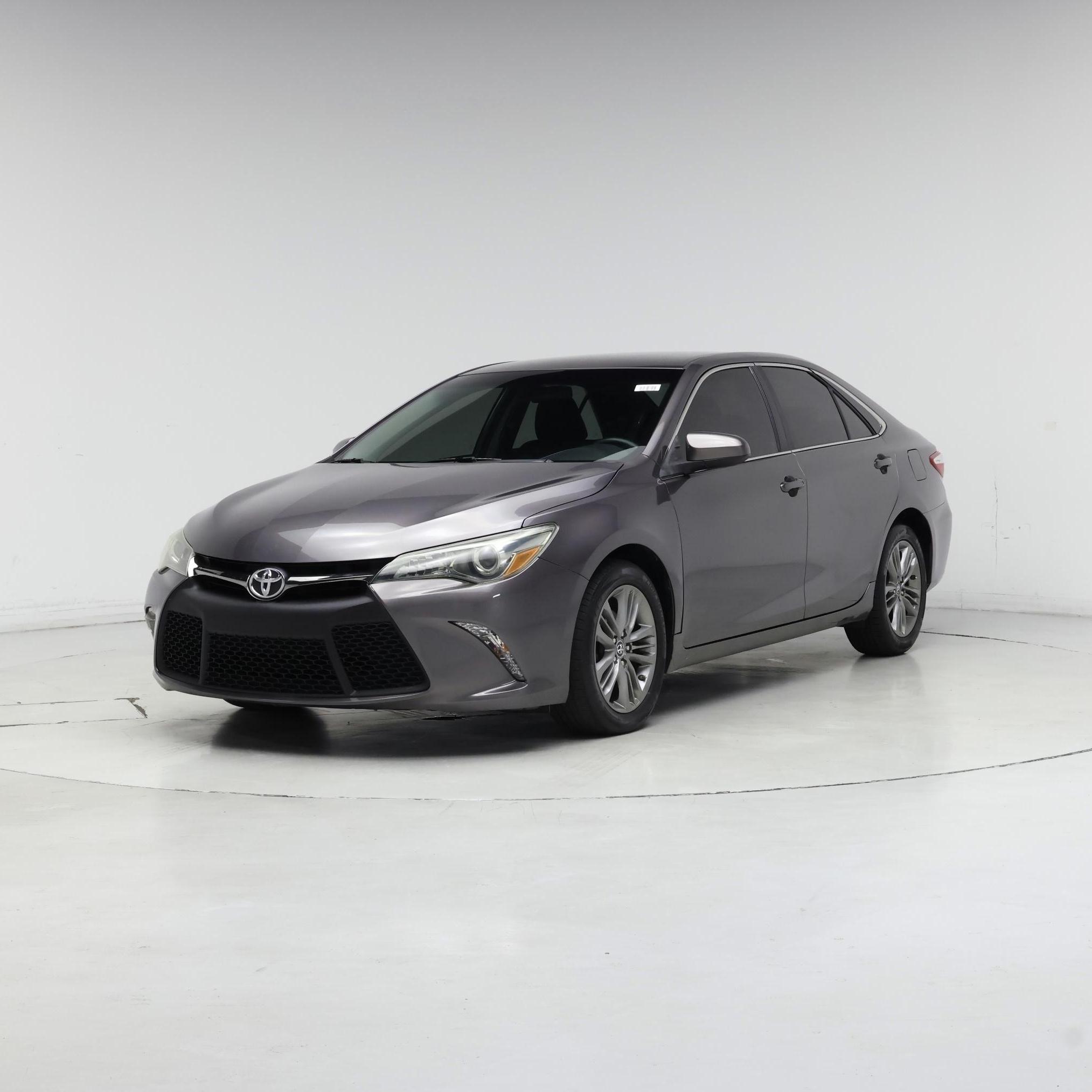 Thumbnail: 2015 Toyota Camry - 4