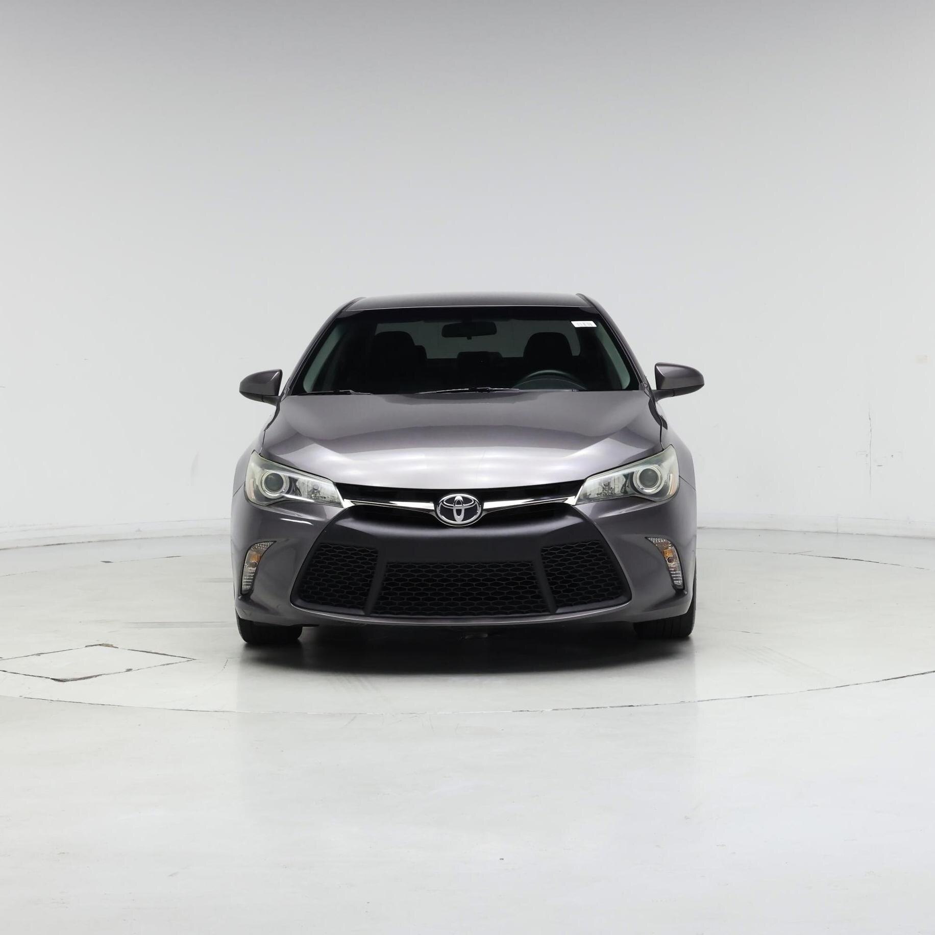 Thumbnail: 2015 Toyota Camry - 5