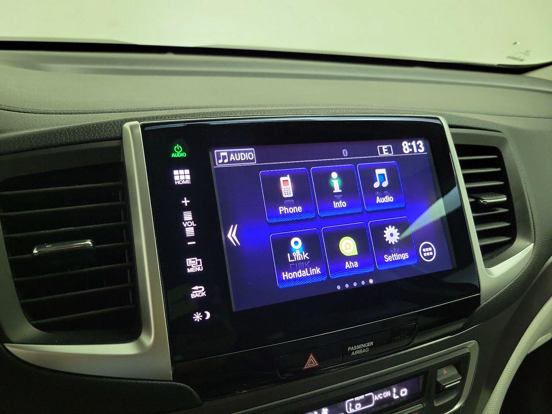 Thumbnail: 2016 Honda Pilot - 14